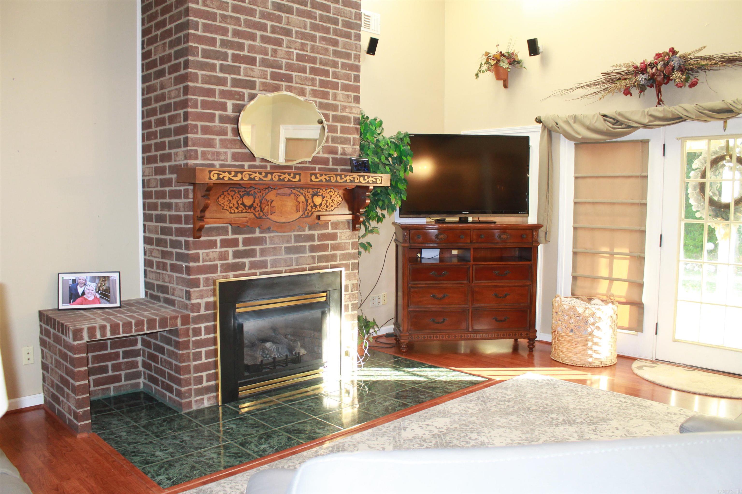 410 McLelland Road Lillie, LA 71256