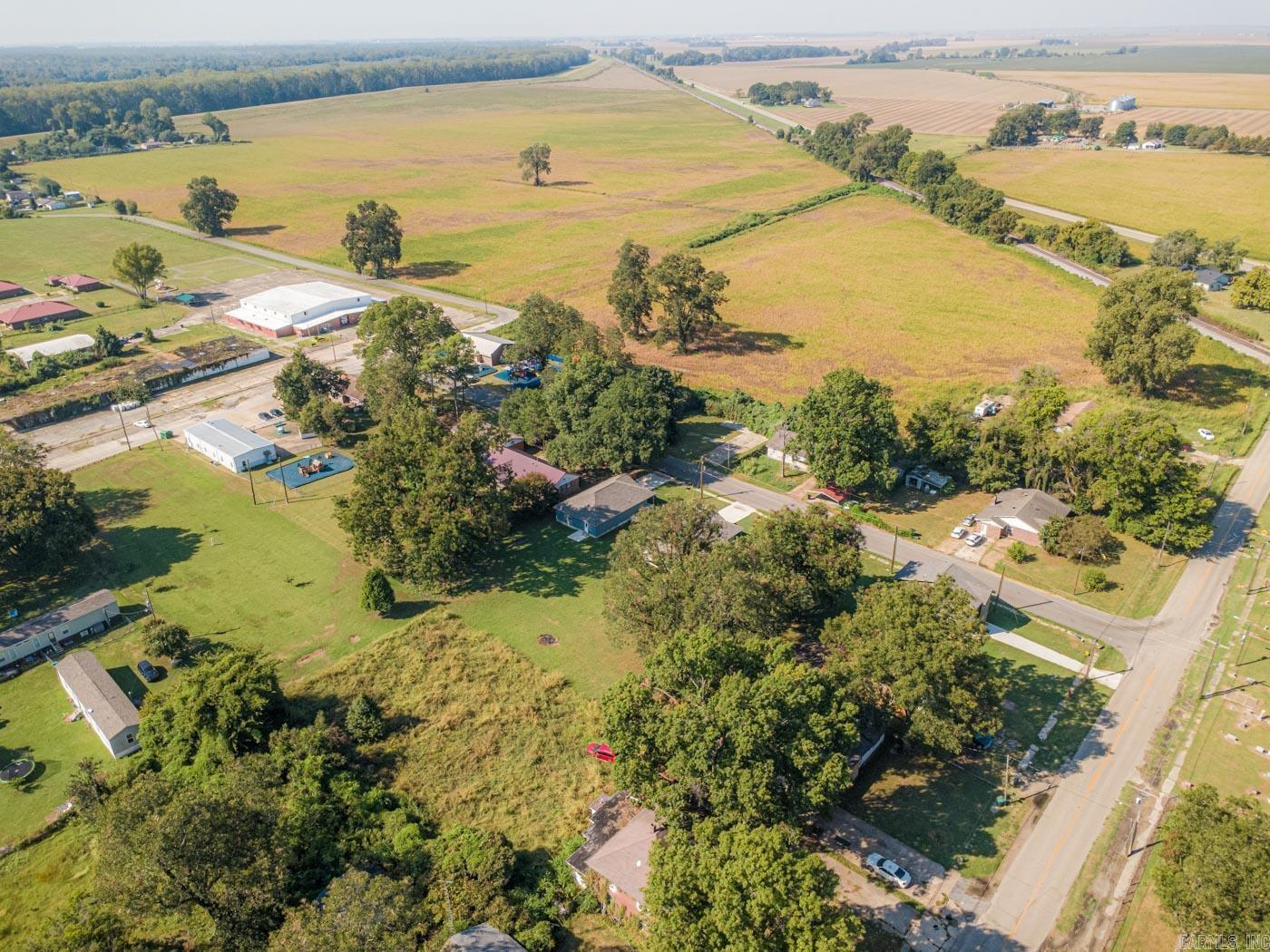 207 Thompson St  Luxora, AR