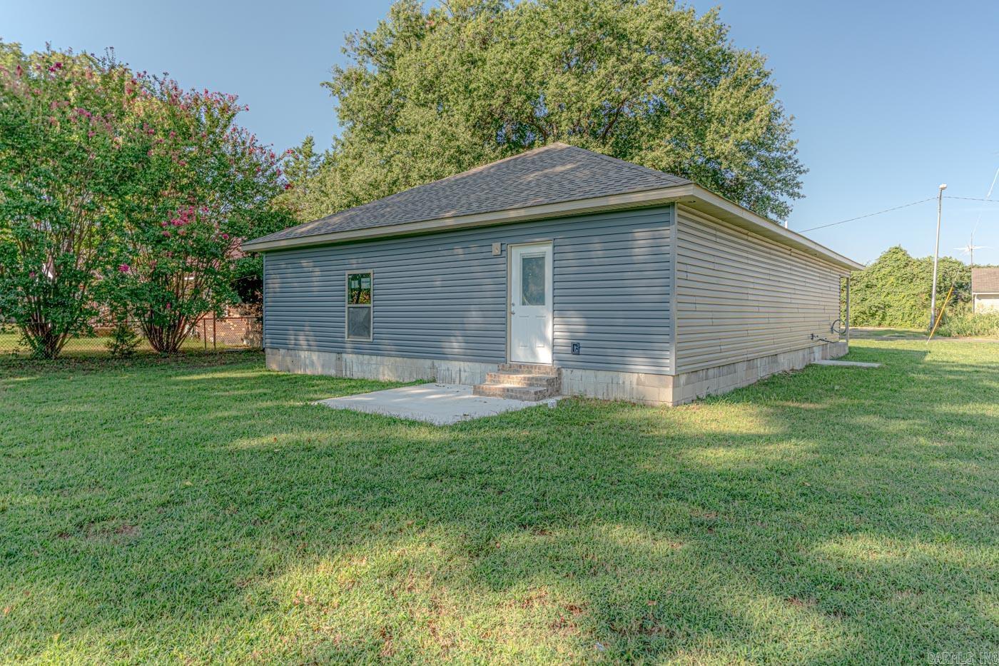 209 Thompson St  Luxora, AR