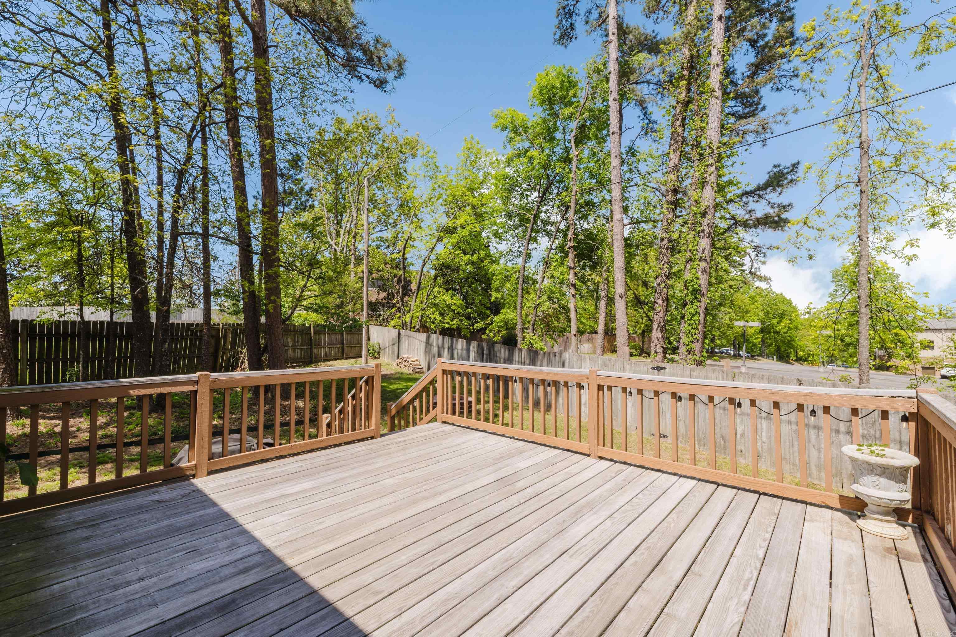 1825 Rainwood Cove Dr  Little Rock, AR