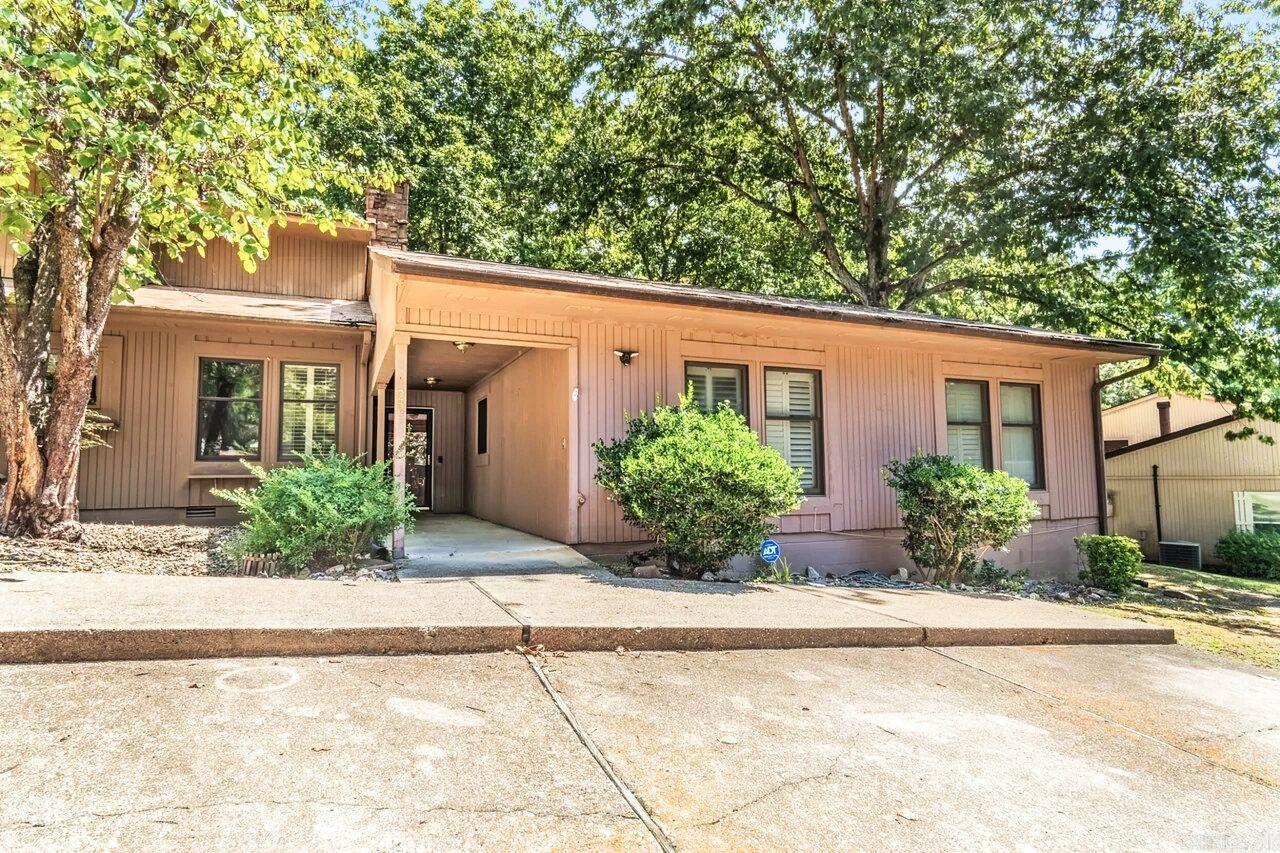 22  Reddina Lane  Hot Springs Village, AR