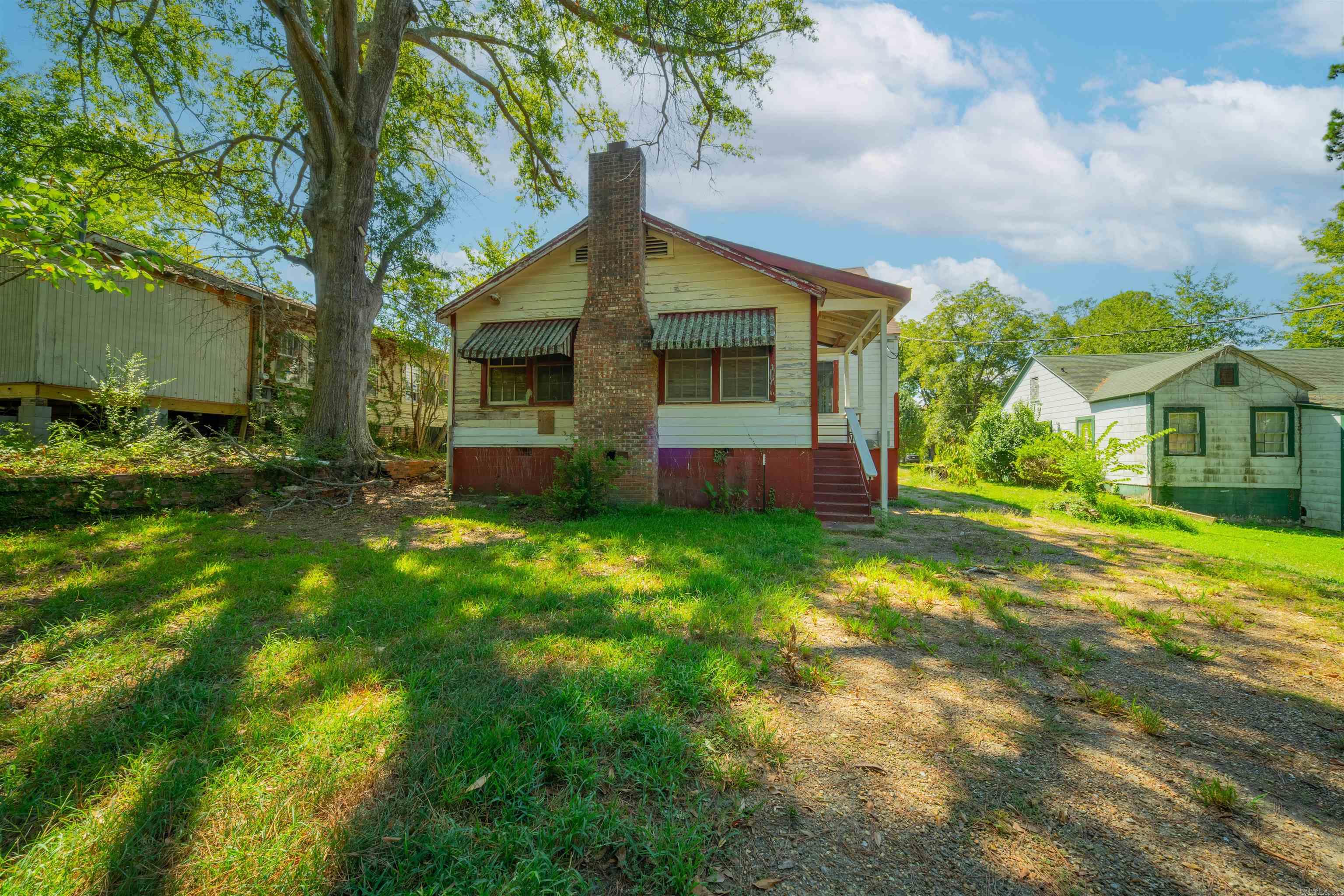 916 Clifton  Camden, AR