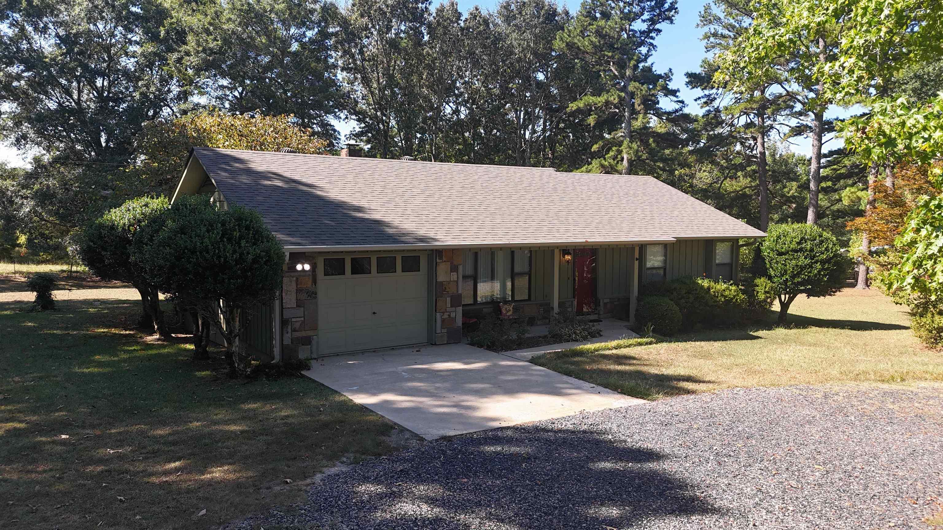 1004 Hastey  Mena, AR