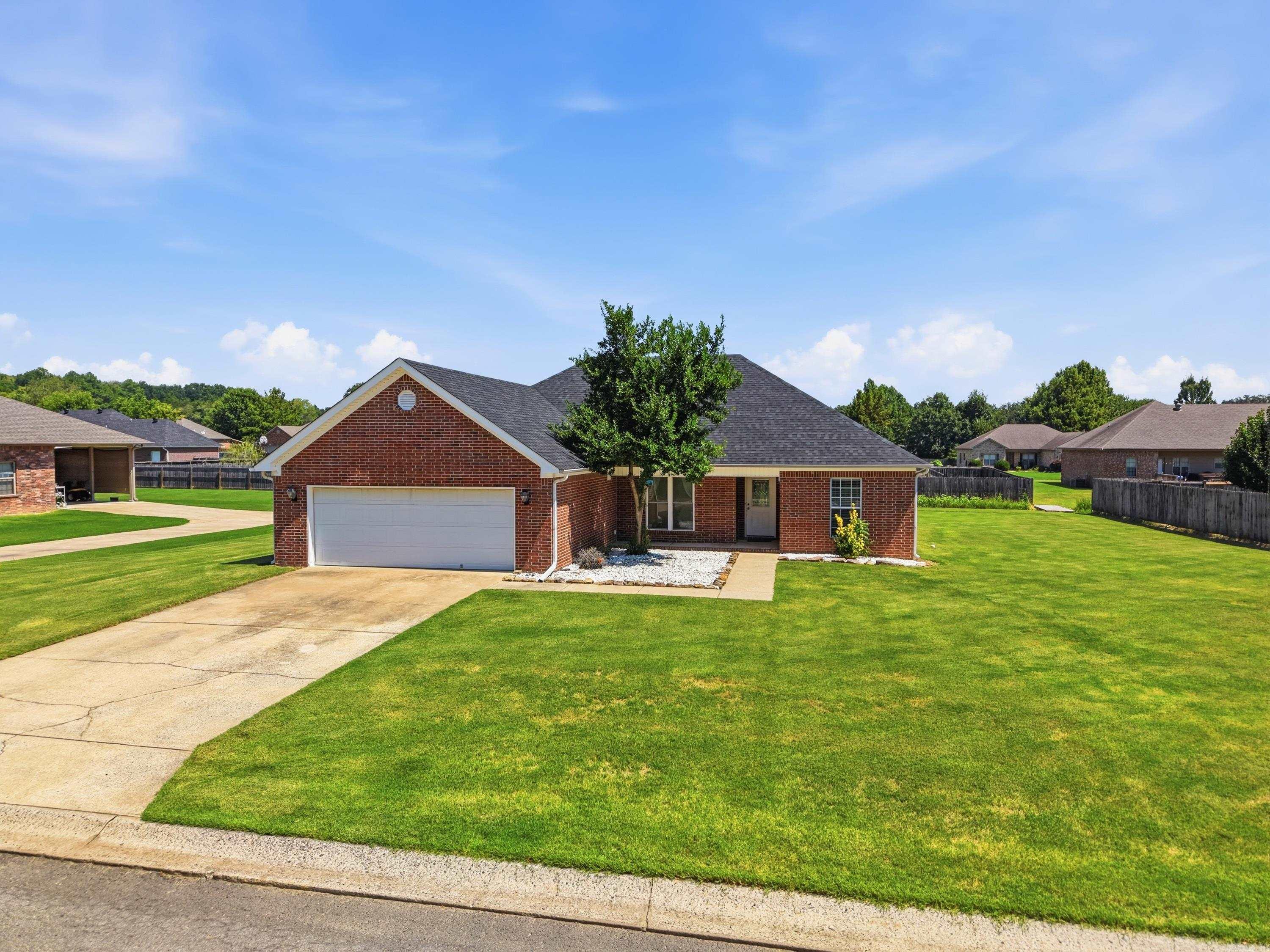 25 Abiagayle  Morrilton, AR