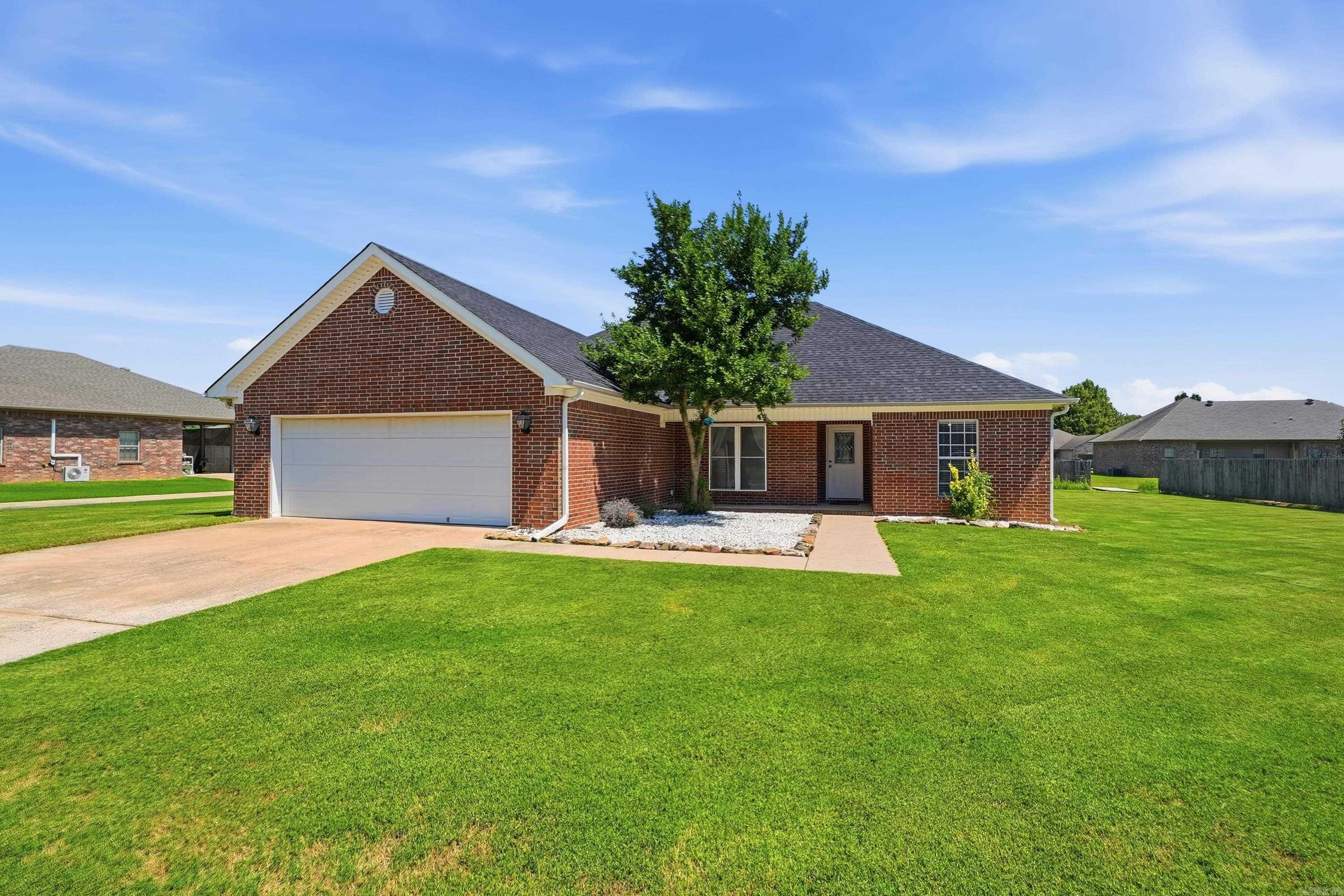 25 Abiagayle  Morrilton, AR