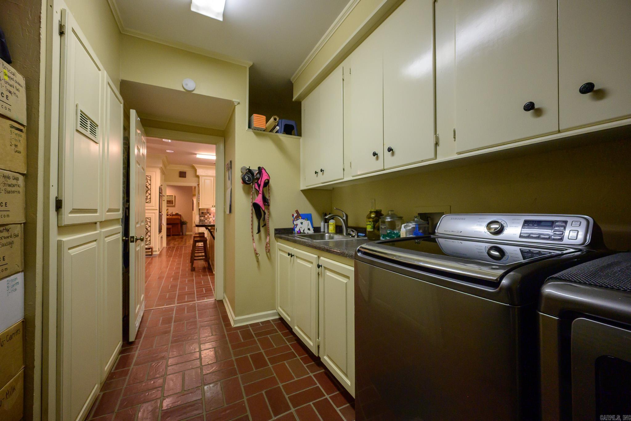 2205 Church Avenue Mena, AR 71953