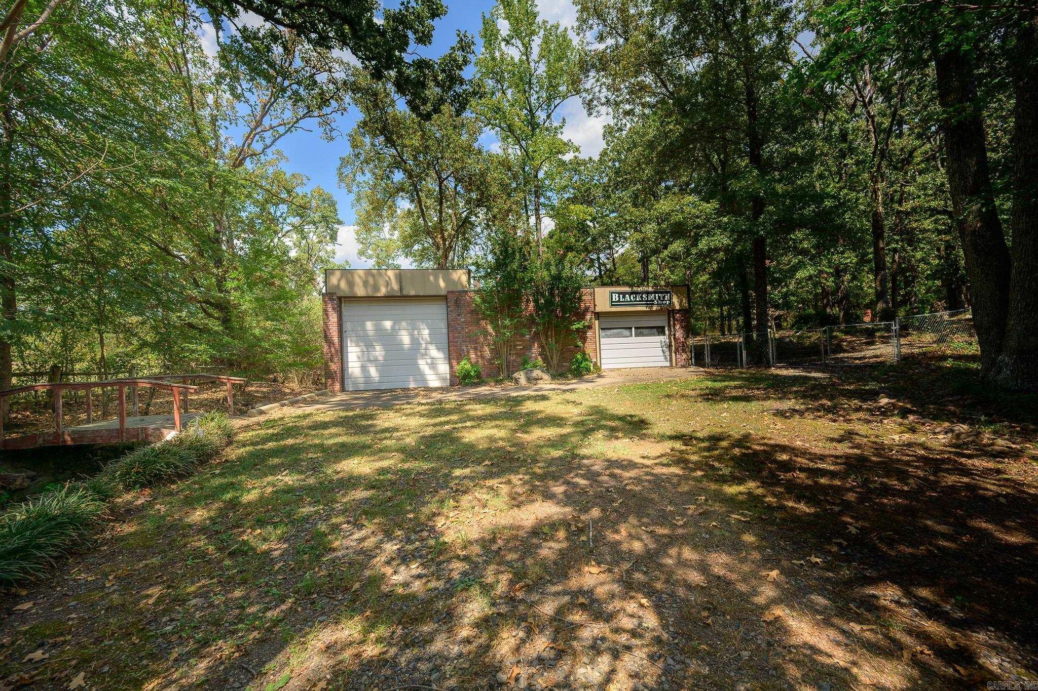 2205 Church Avenue Mena, AR 71953