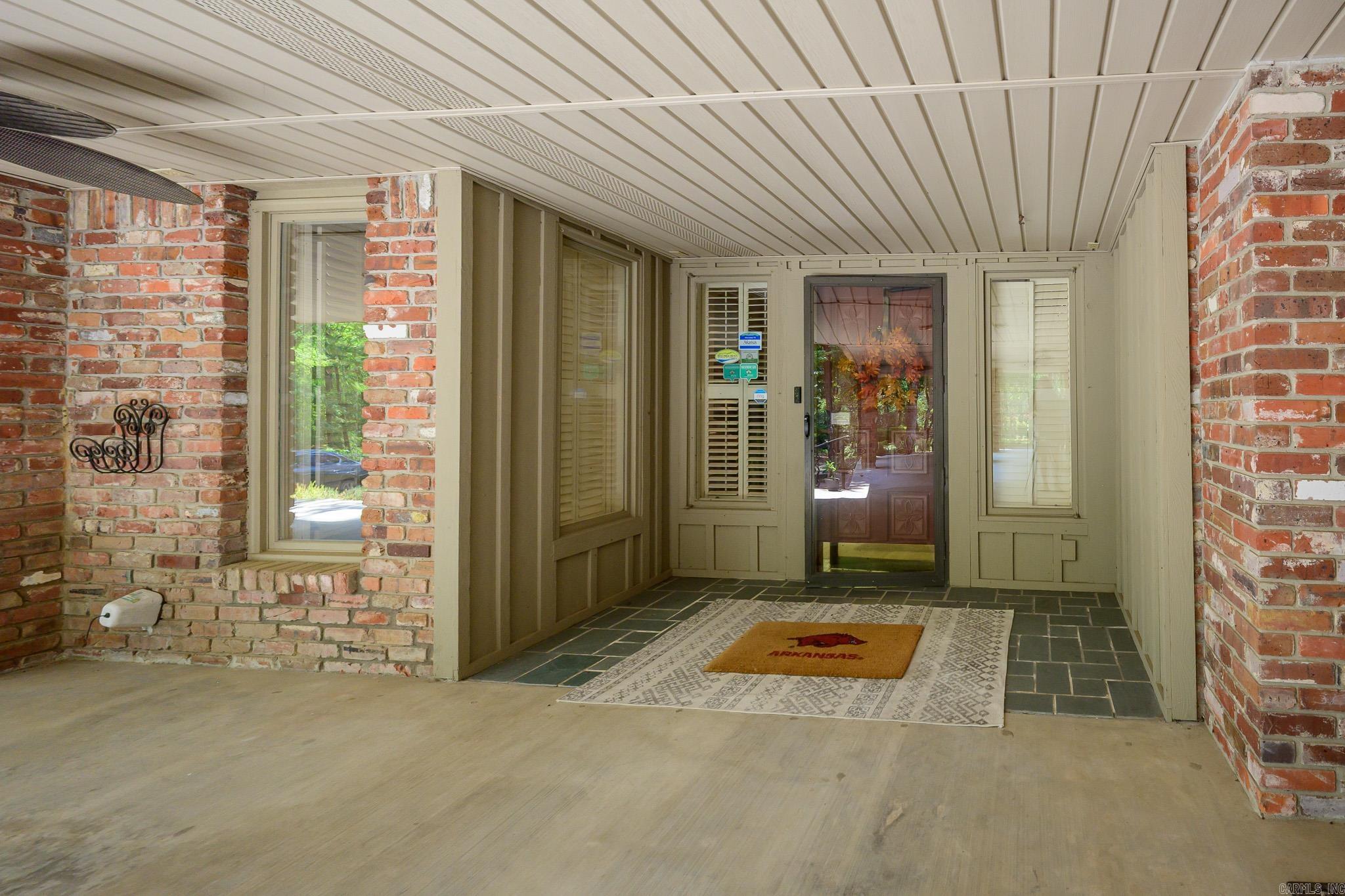2205 Church Avenue Mena, AR 71953