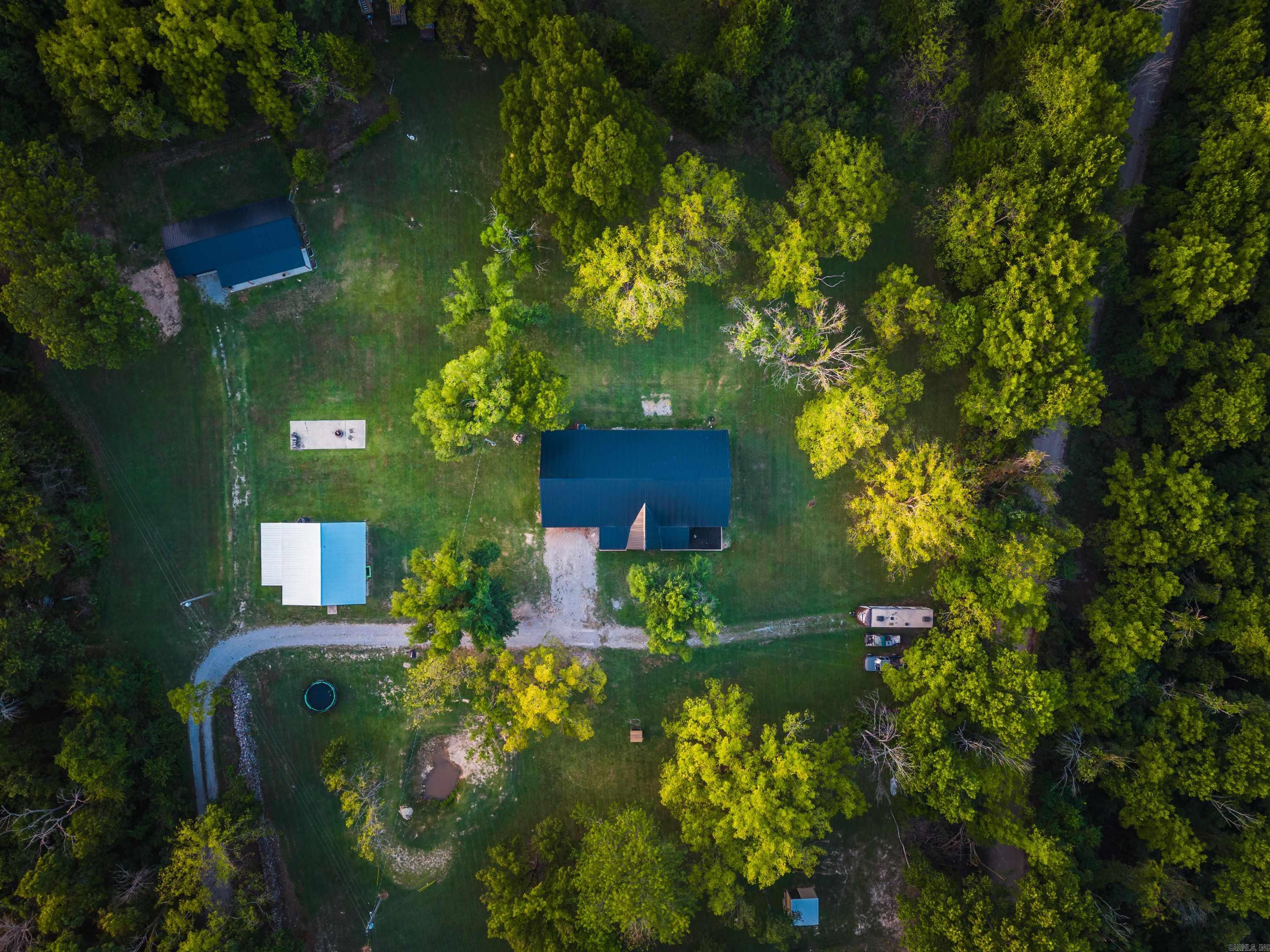 33 Carlisle Circle Oakland, AR 72661