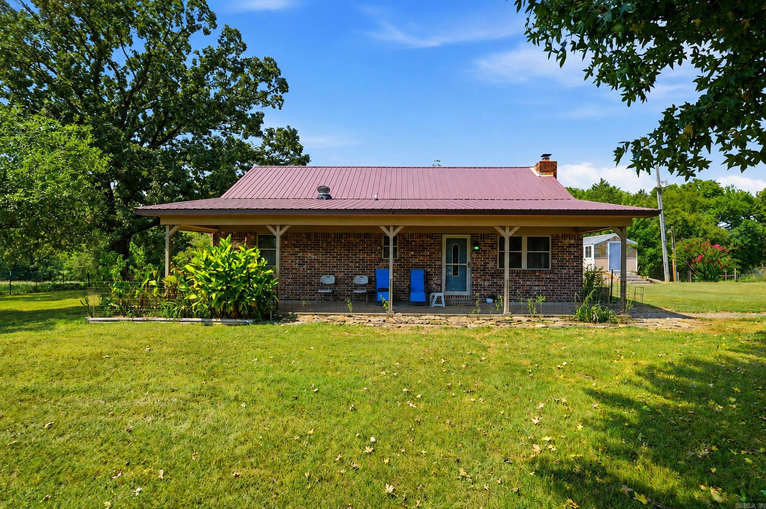 432 County road 3355 Clarksville, AR 72830-3710