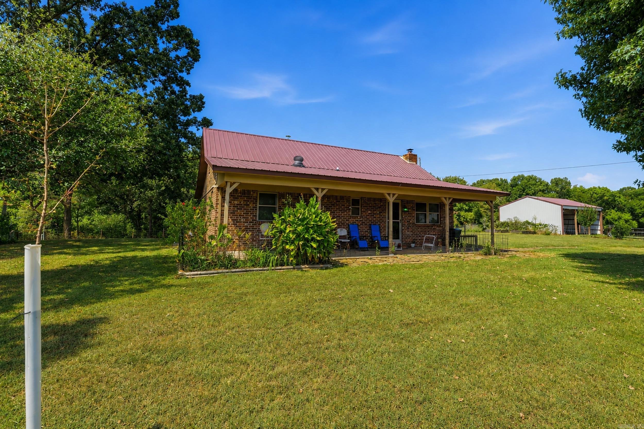 432 County road 3355 Clarksville, AR 72830-3710
