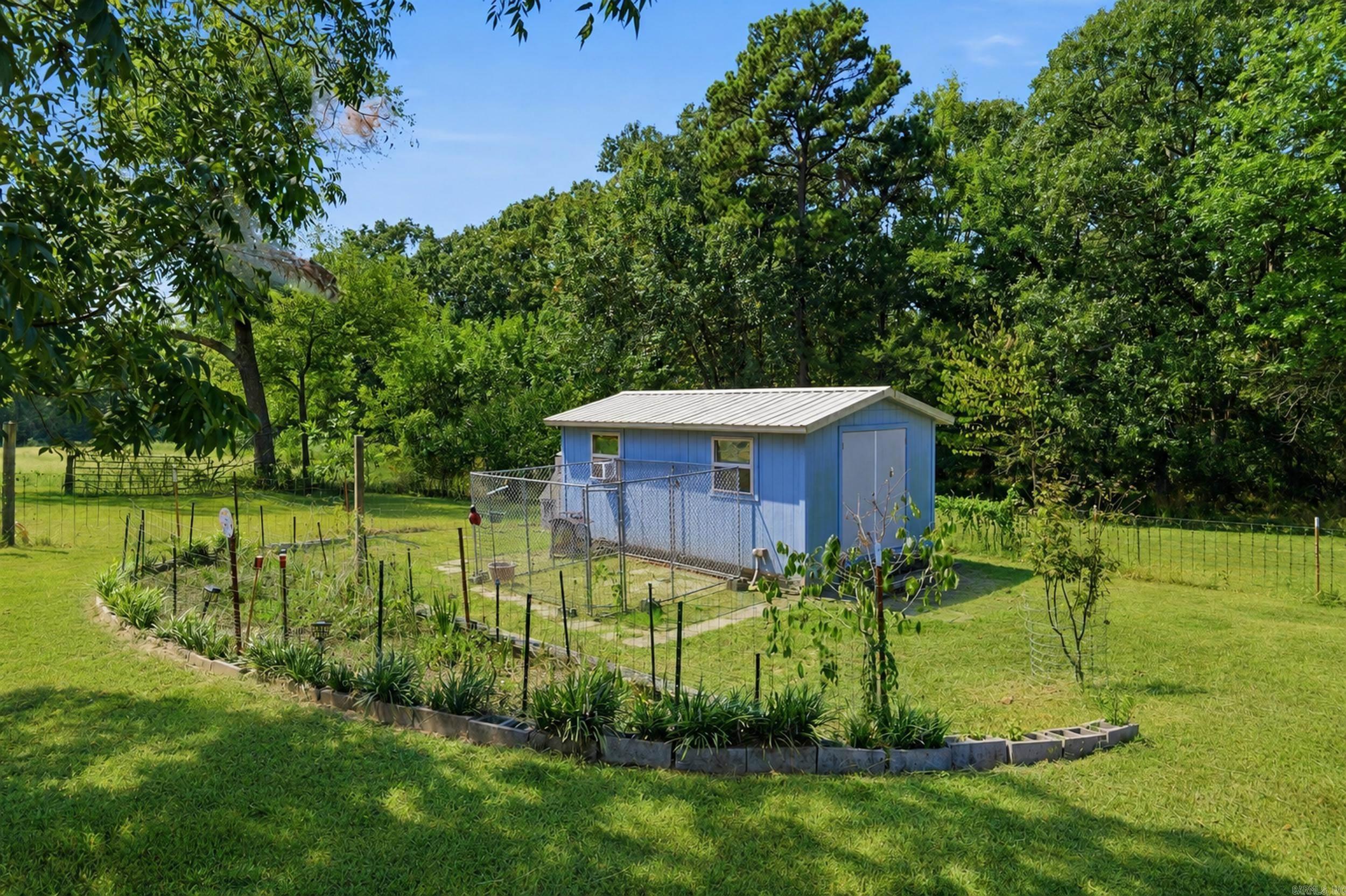 432 County road 3355 Clarksville, AR 72830-3710