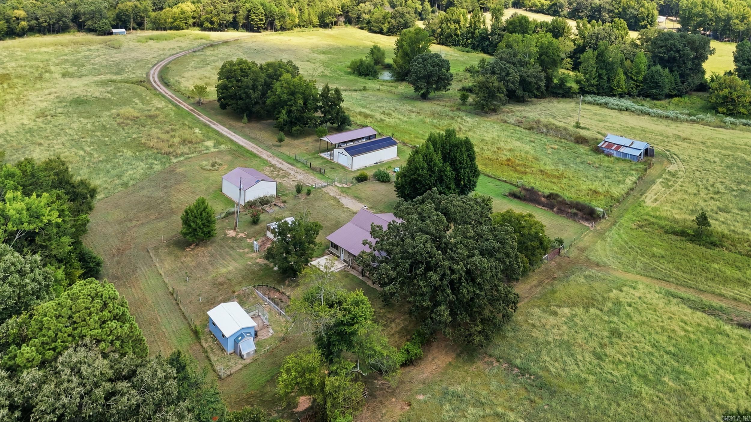 432 County road 3355 Clarksville, AR 72830-3710