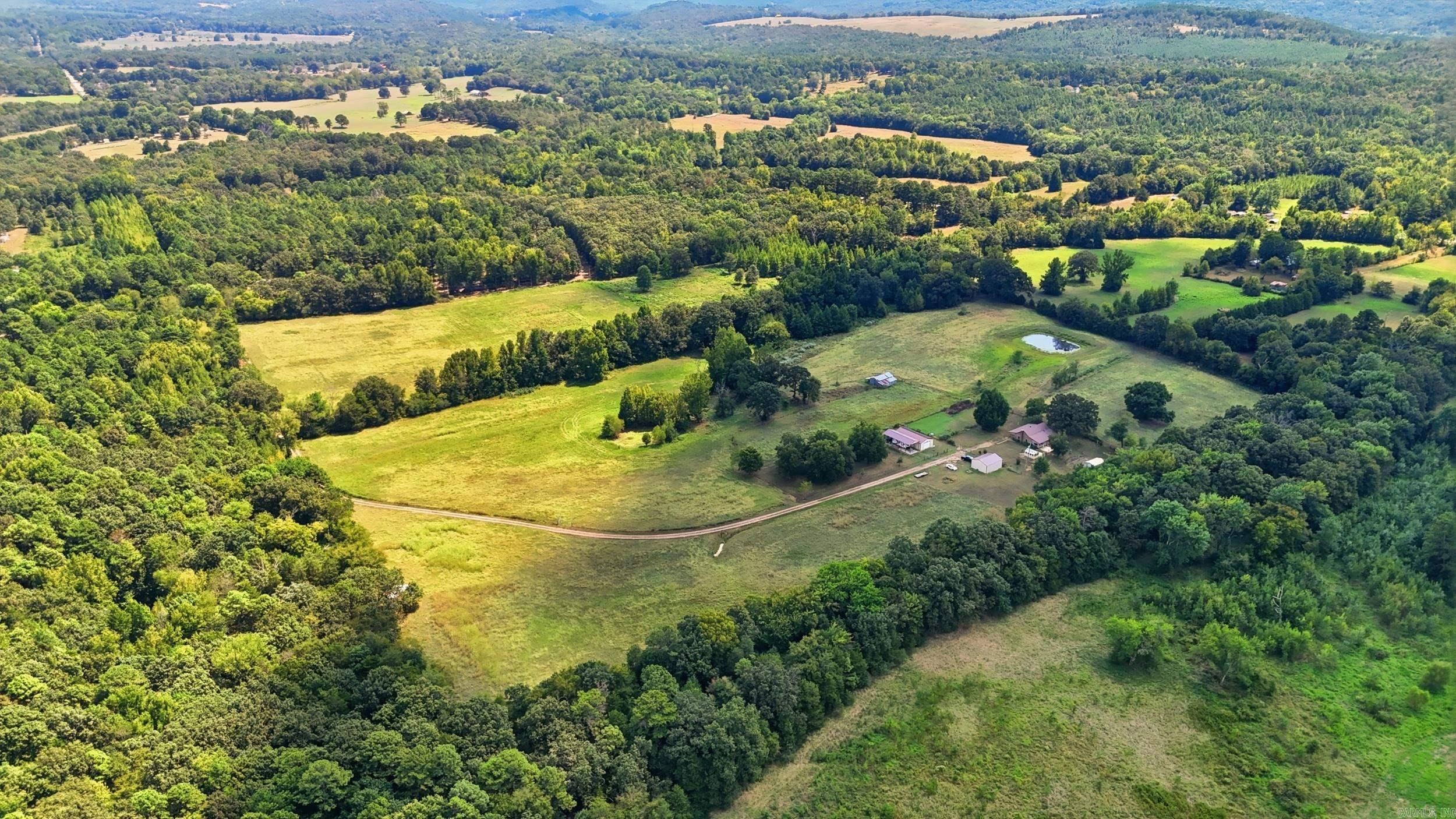 432 County road 3355 Clarksville, AR 72830-3710