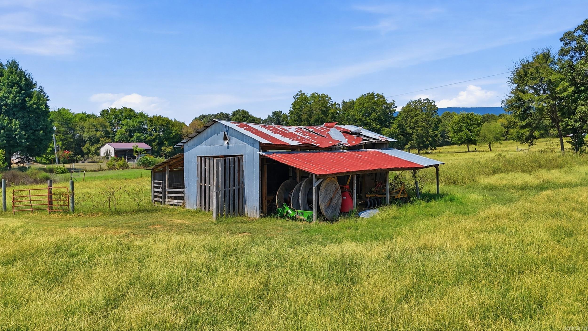 432 County road 3355 Clarksville, AR 72830-3710