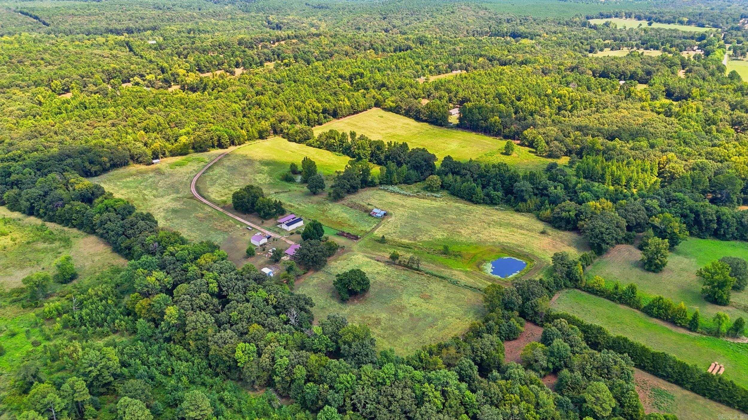 432 County road 3355 Clarksville, AR 72830-3710