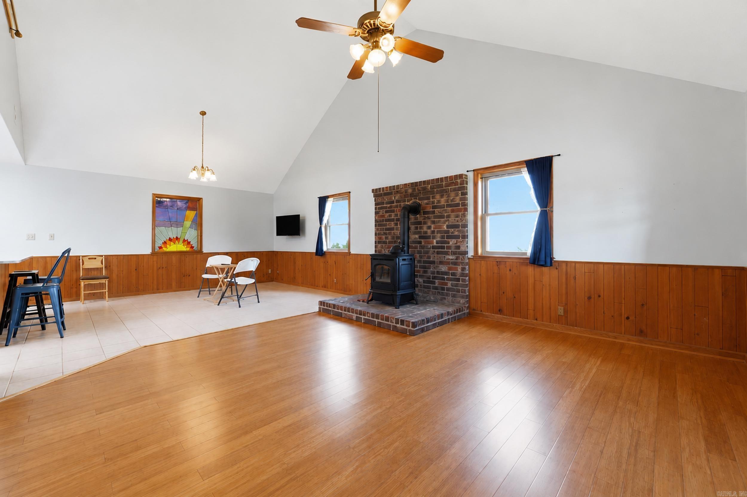 432 County road 3355 Clarksville, AR 72830-3710