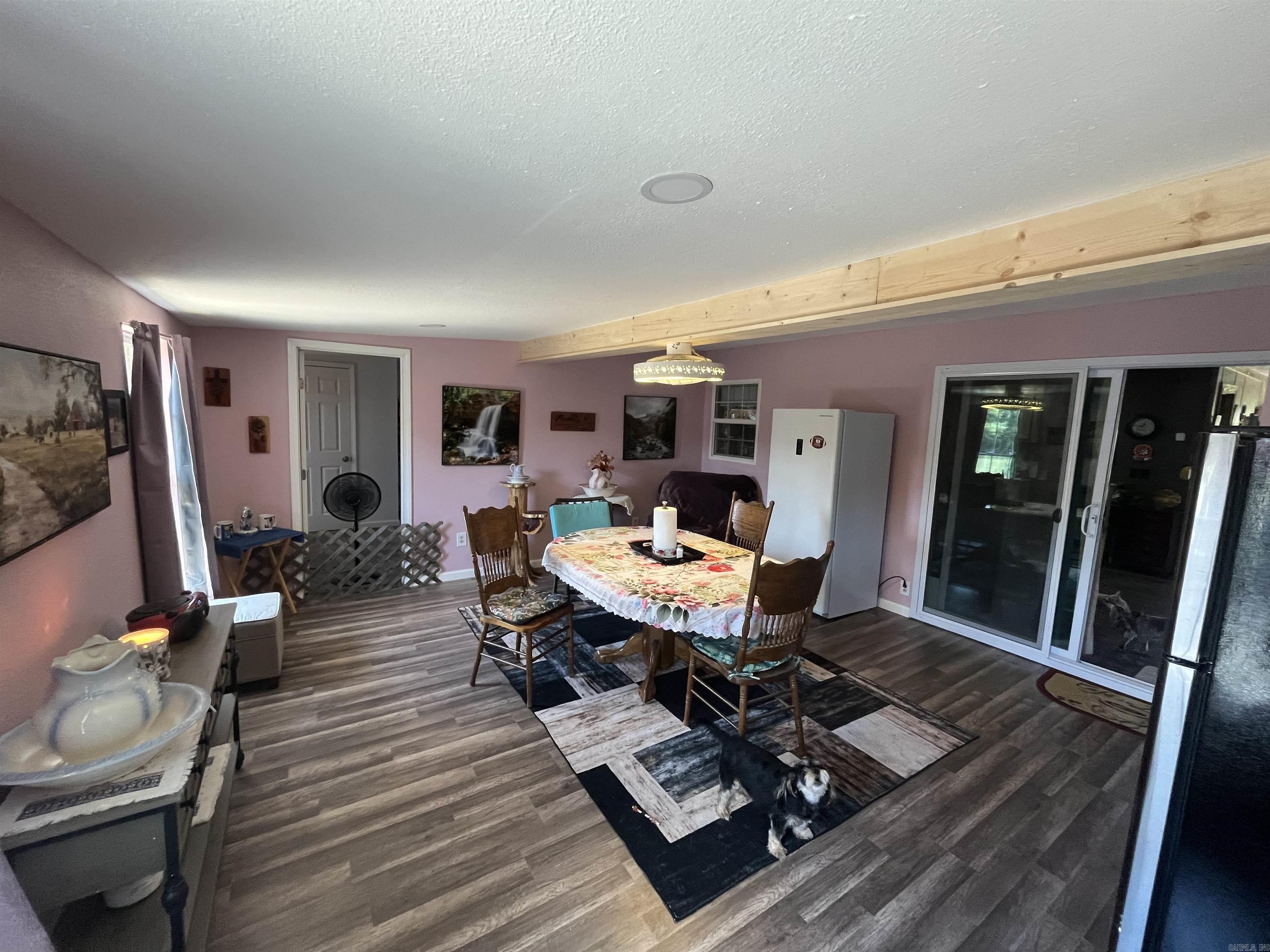 237 Glenn  Clinton, AR