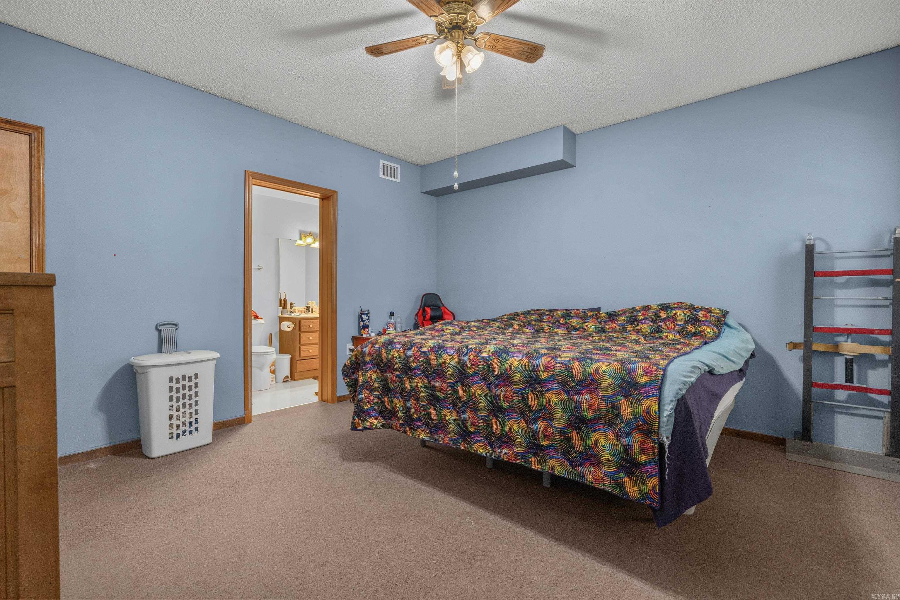17 Badalona  Hot Springs Village, AR