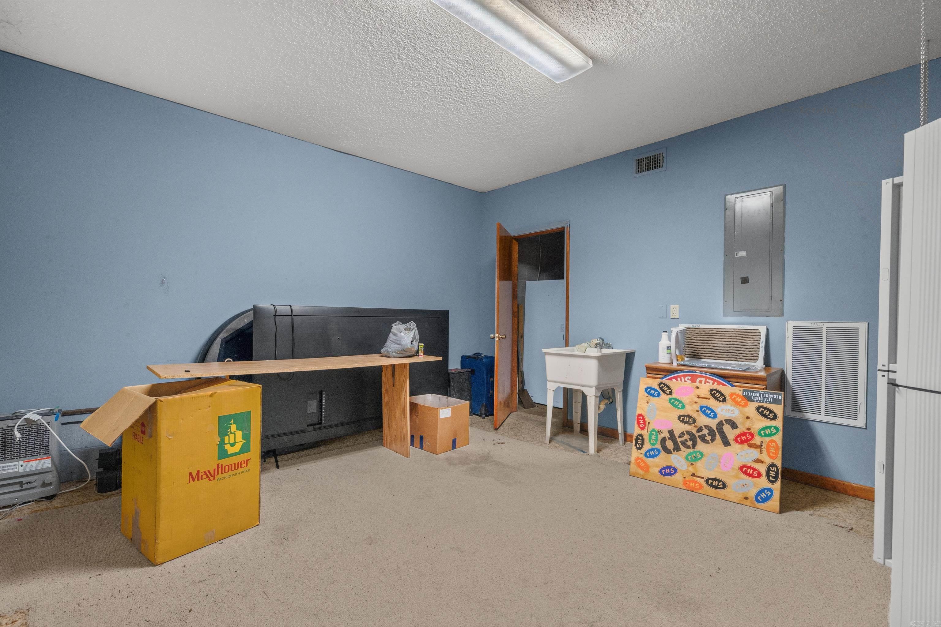 17 Badalona  Hot Springs Village, AR