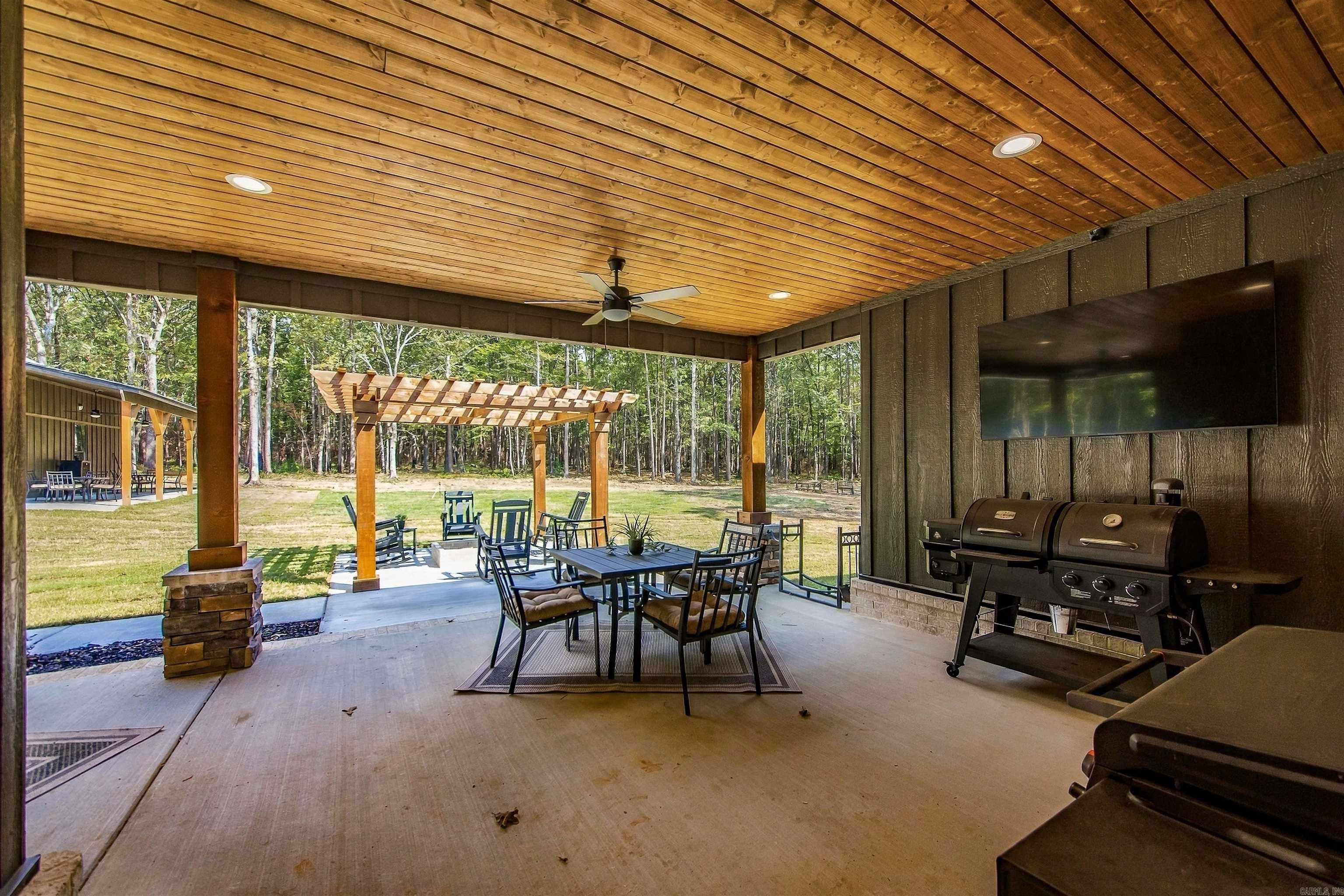1791 Mountain Park Road Shirley, AR 72153