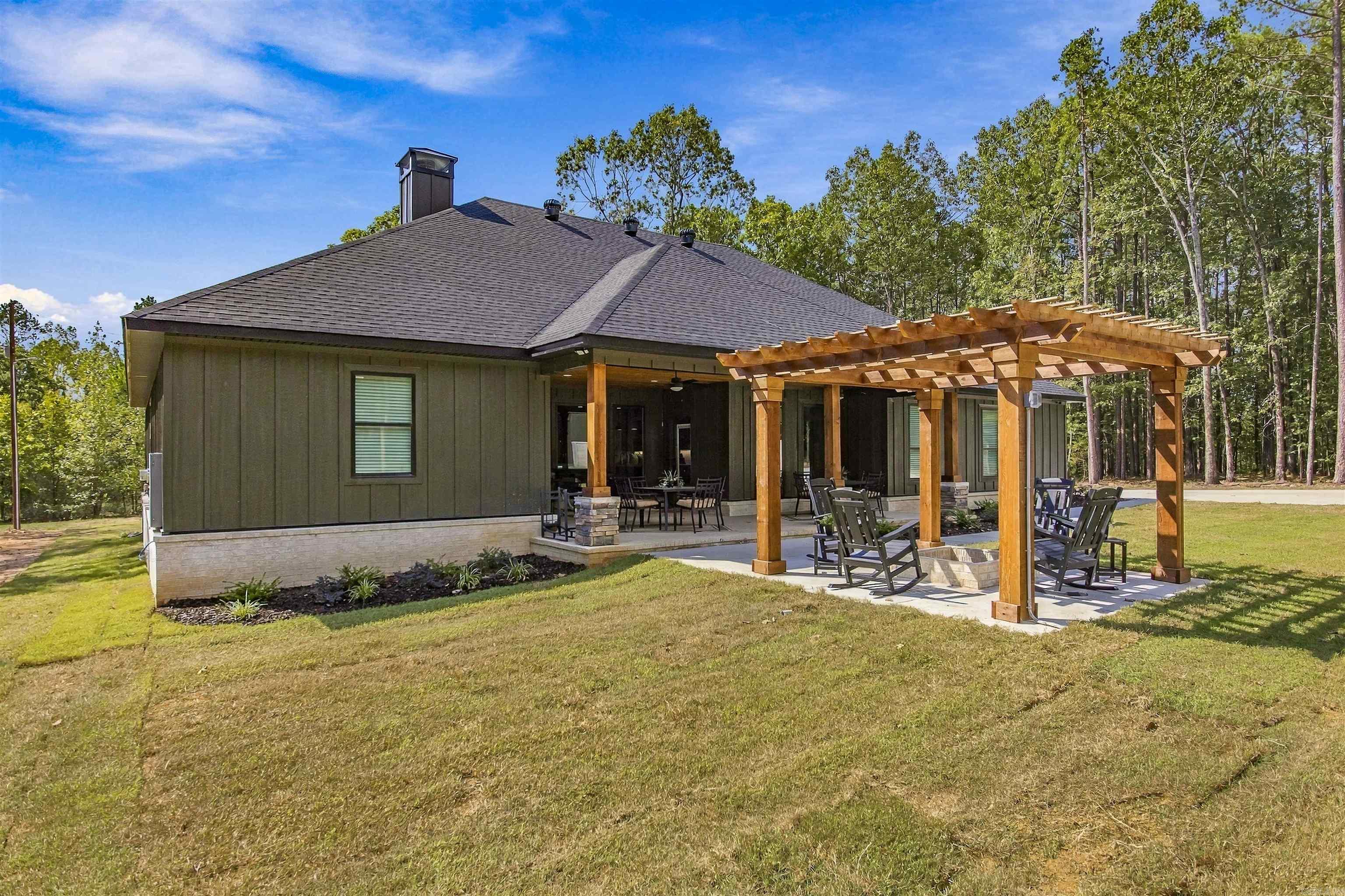 1791 Mountain Park Road Shirley, AR 72153