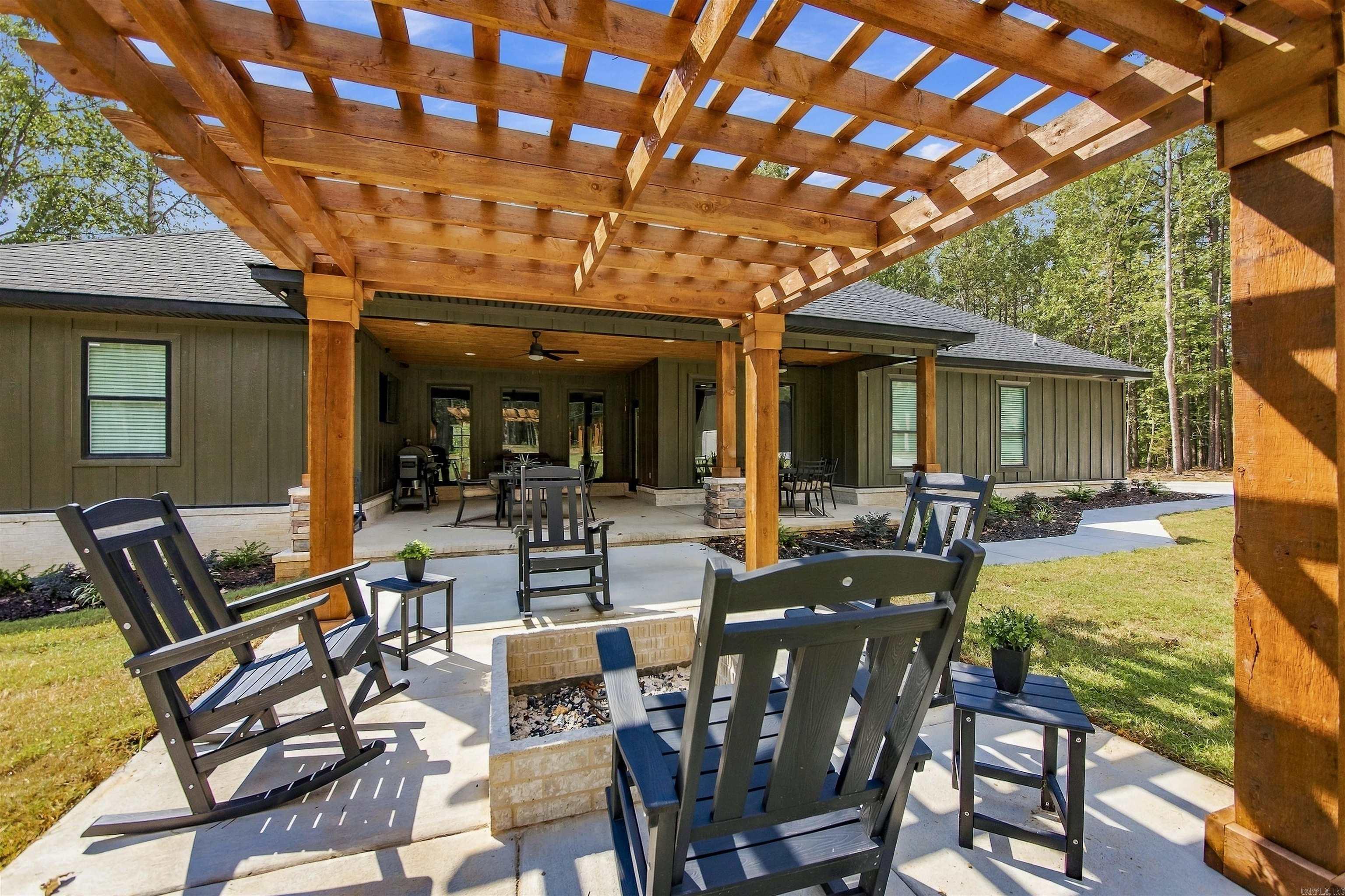 1791 Mountain Park Road Shirley, AR 72153