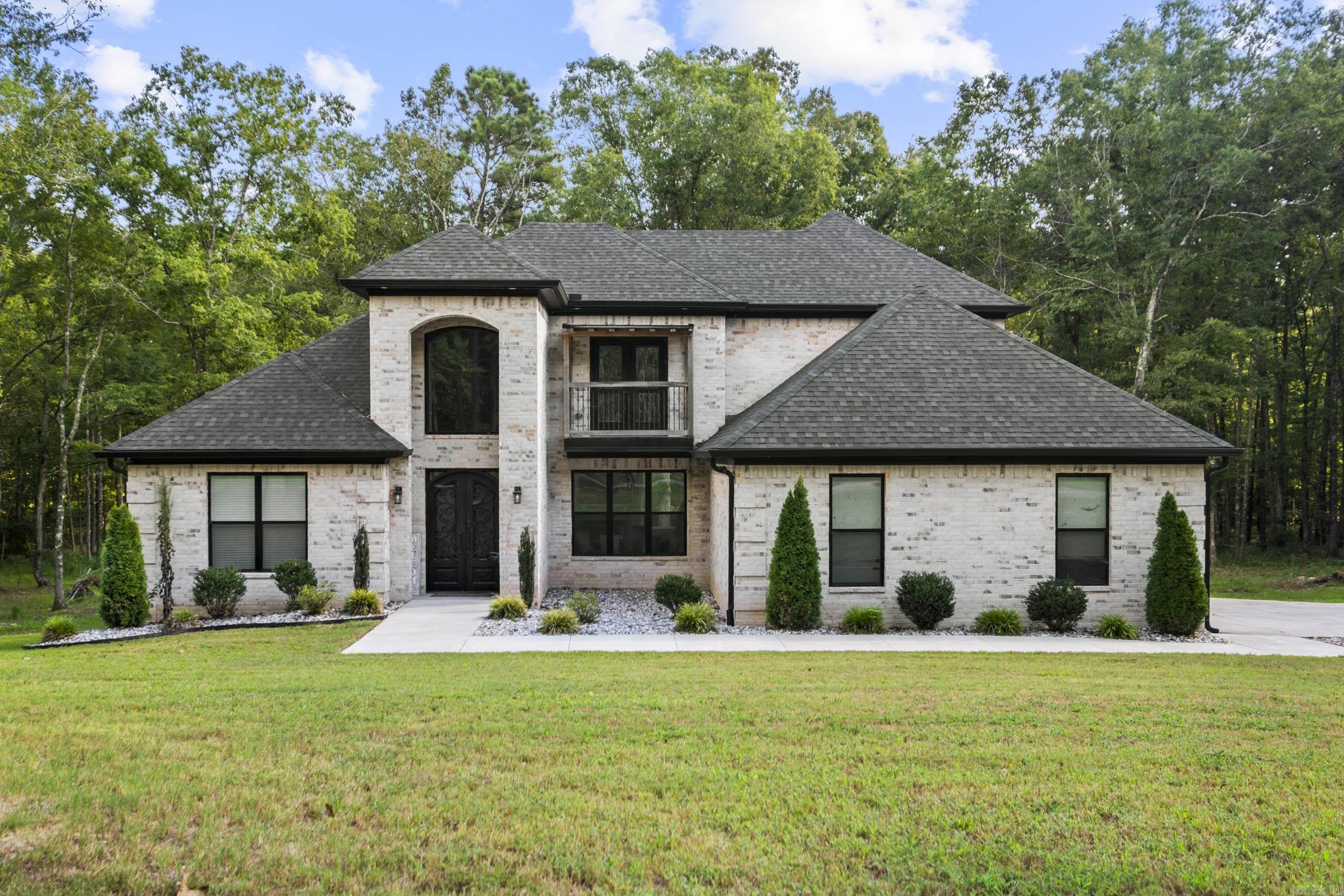 7183 Reece Dr — exterior