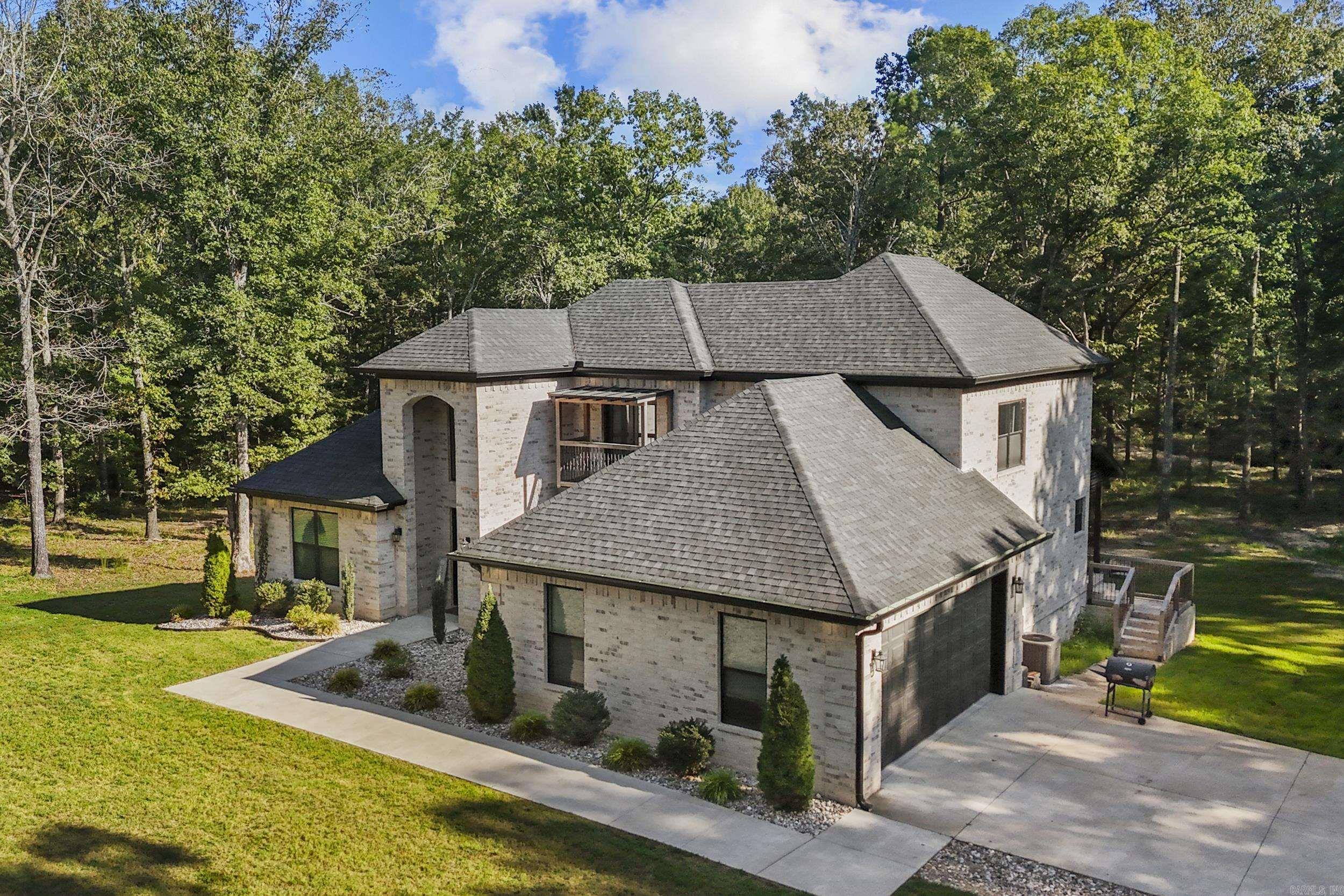7183 Reece Dr — photo 2