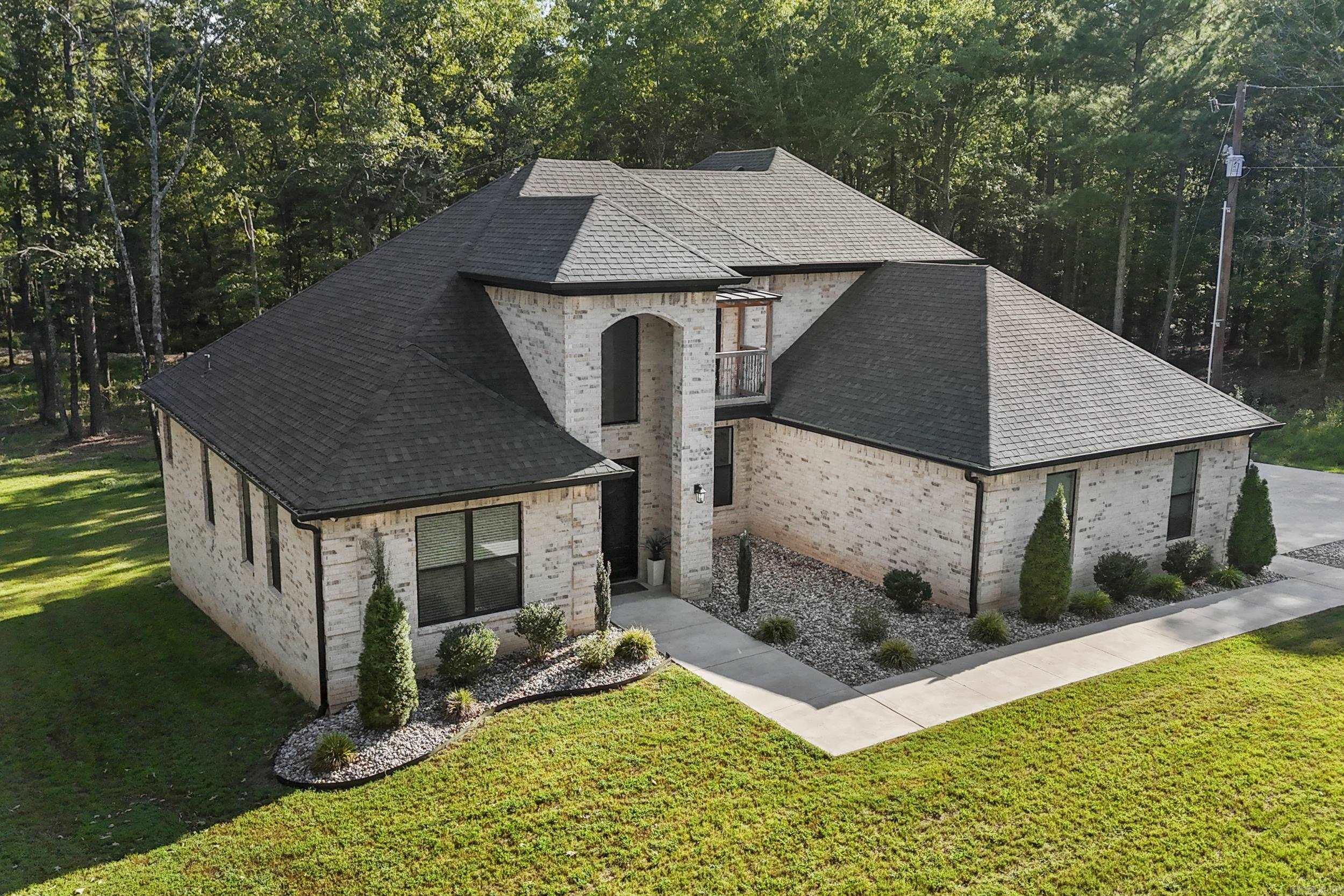 7183 Reece Dr — photo 3