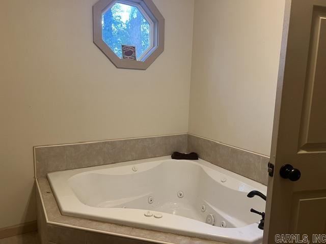9739 Hwy 5  Mountain View, AR