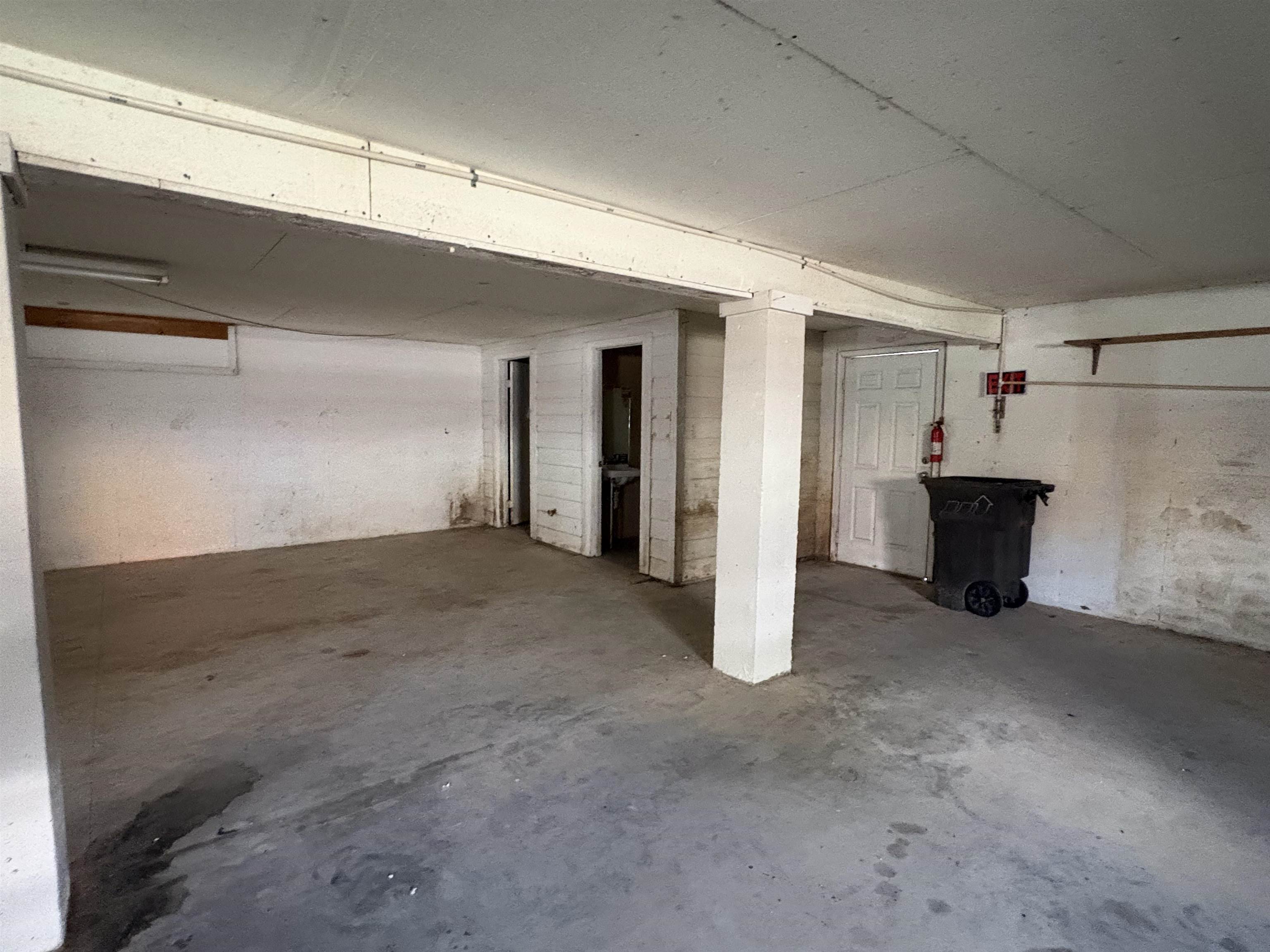 5 N Spring Street