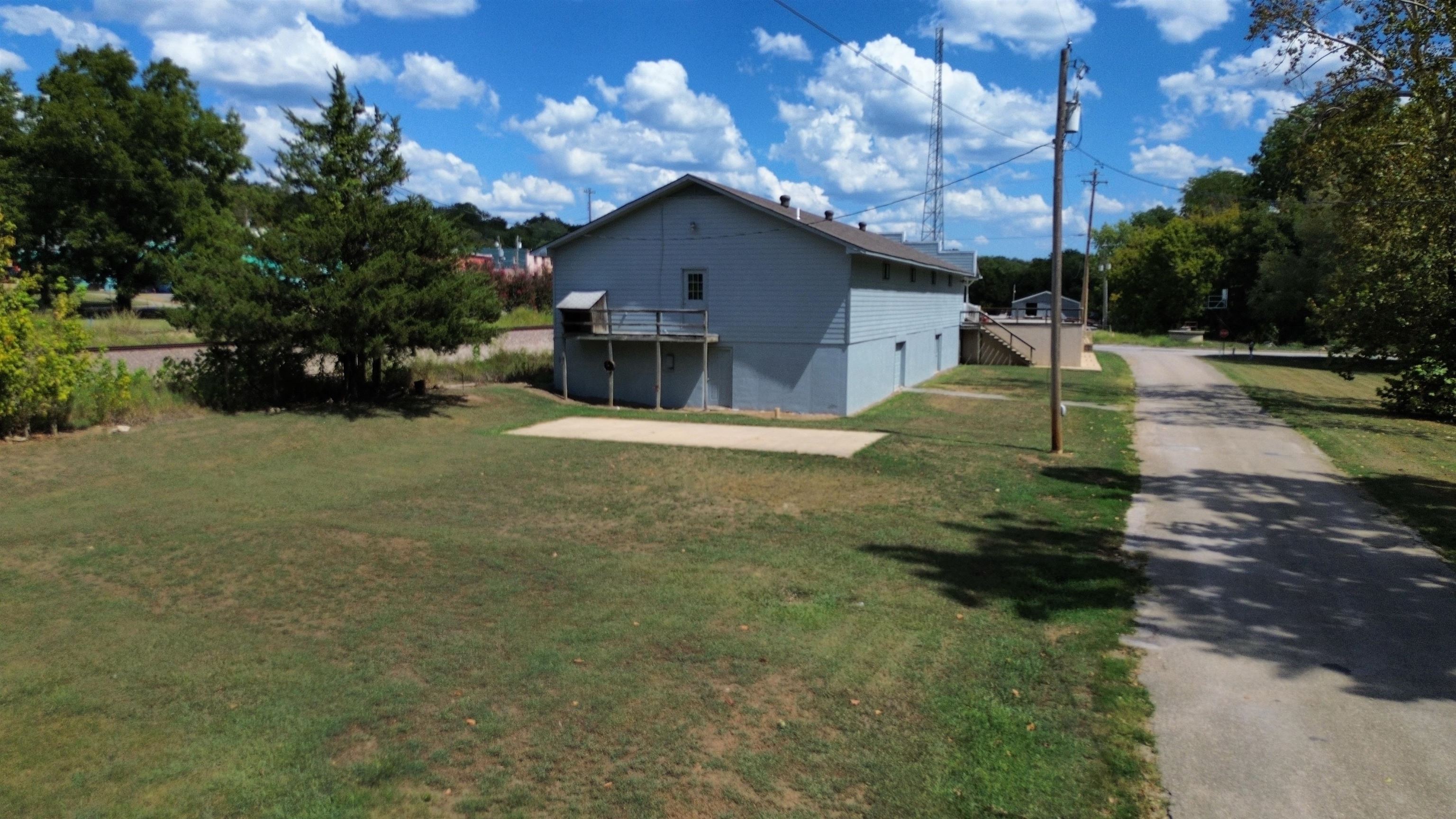 5 N Spring Street