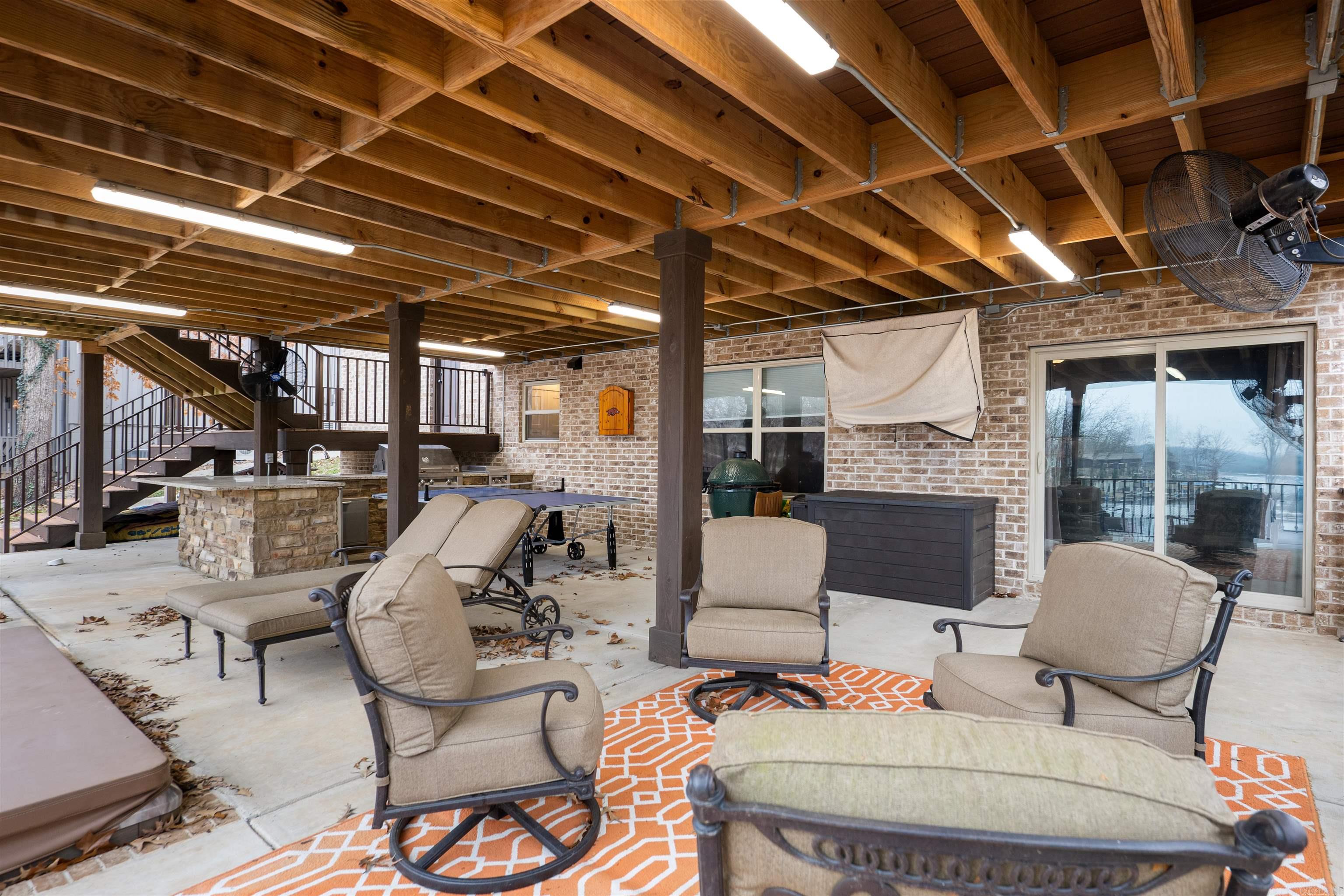 38 Winnebago  Cherokee Village, AR