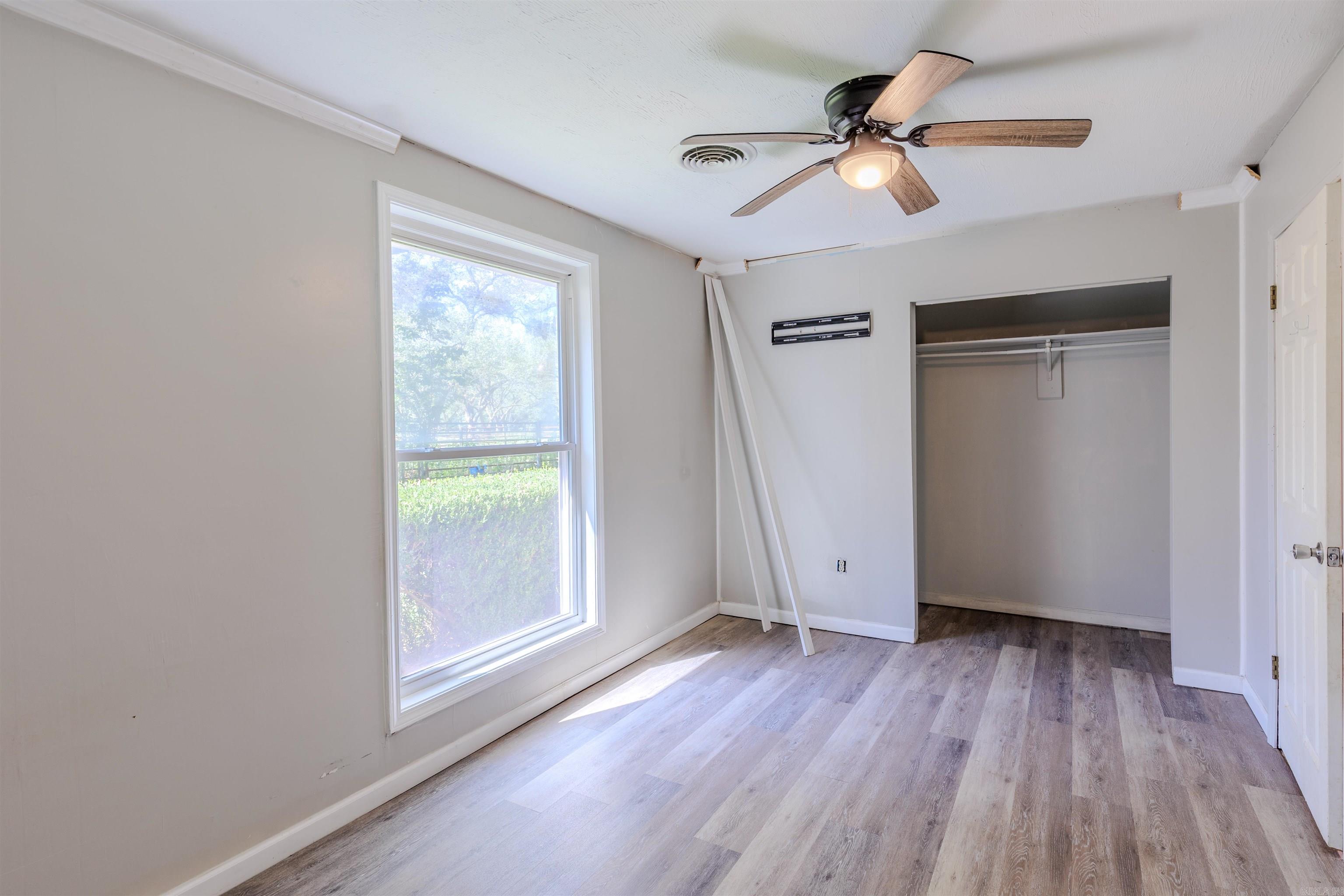 50 W Thompson  Perryville, AR