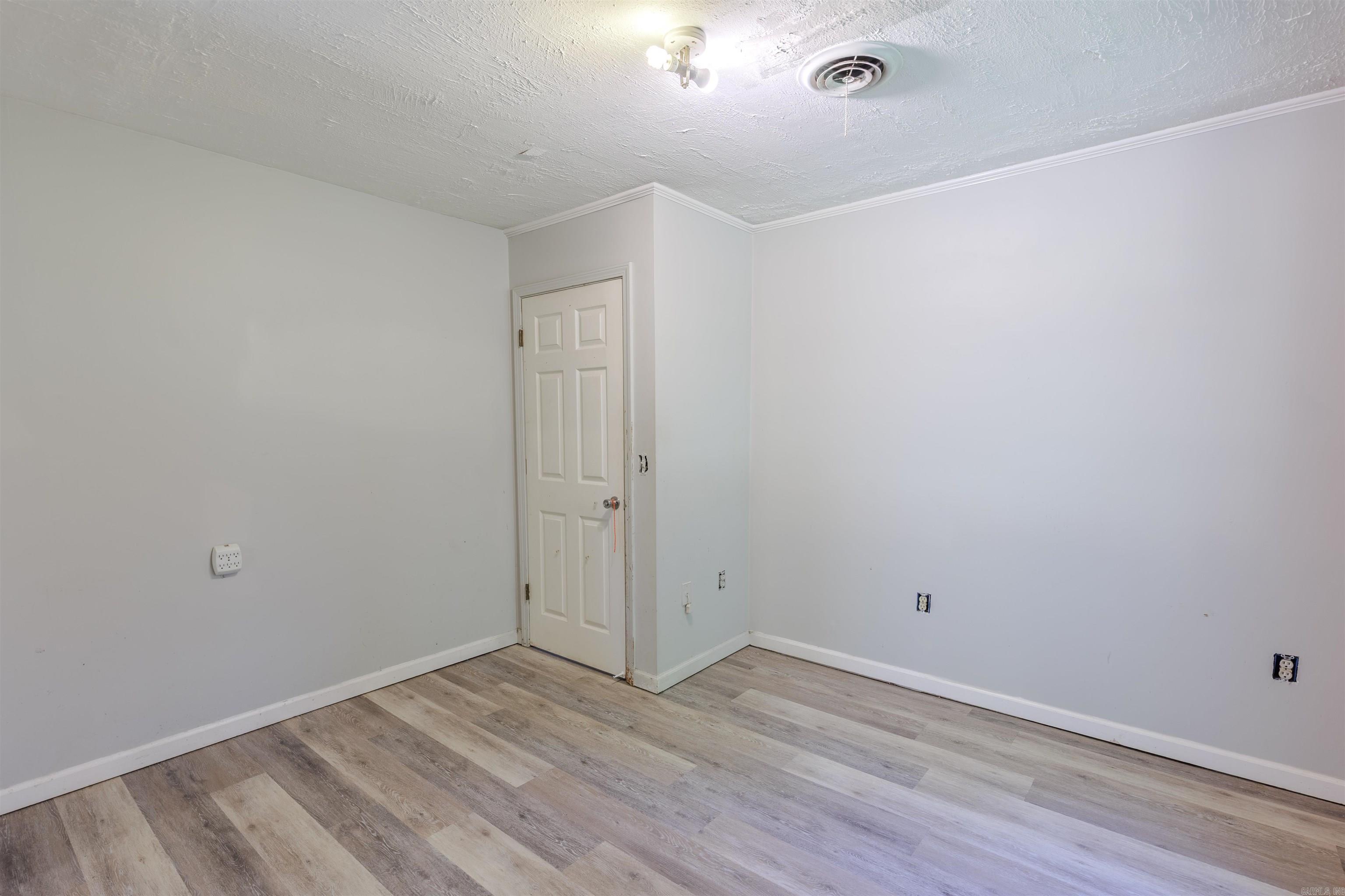 50 W Thompson  Perryville, AR