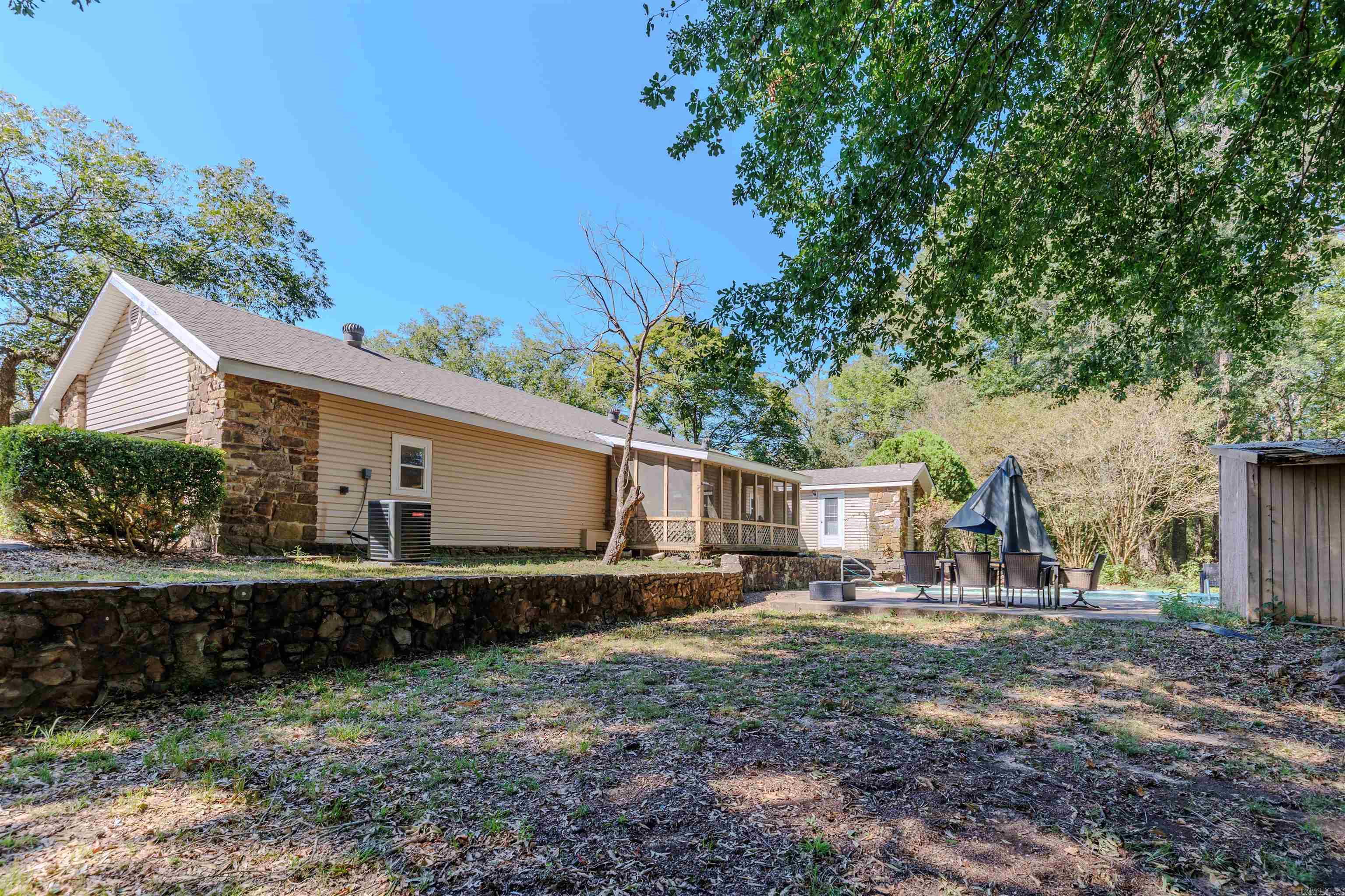 50 W Thompson  Perryville, AR