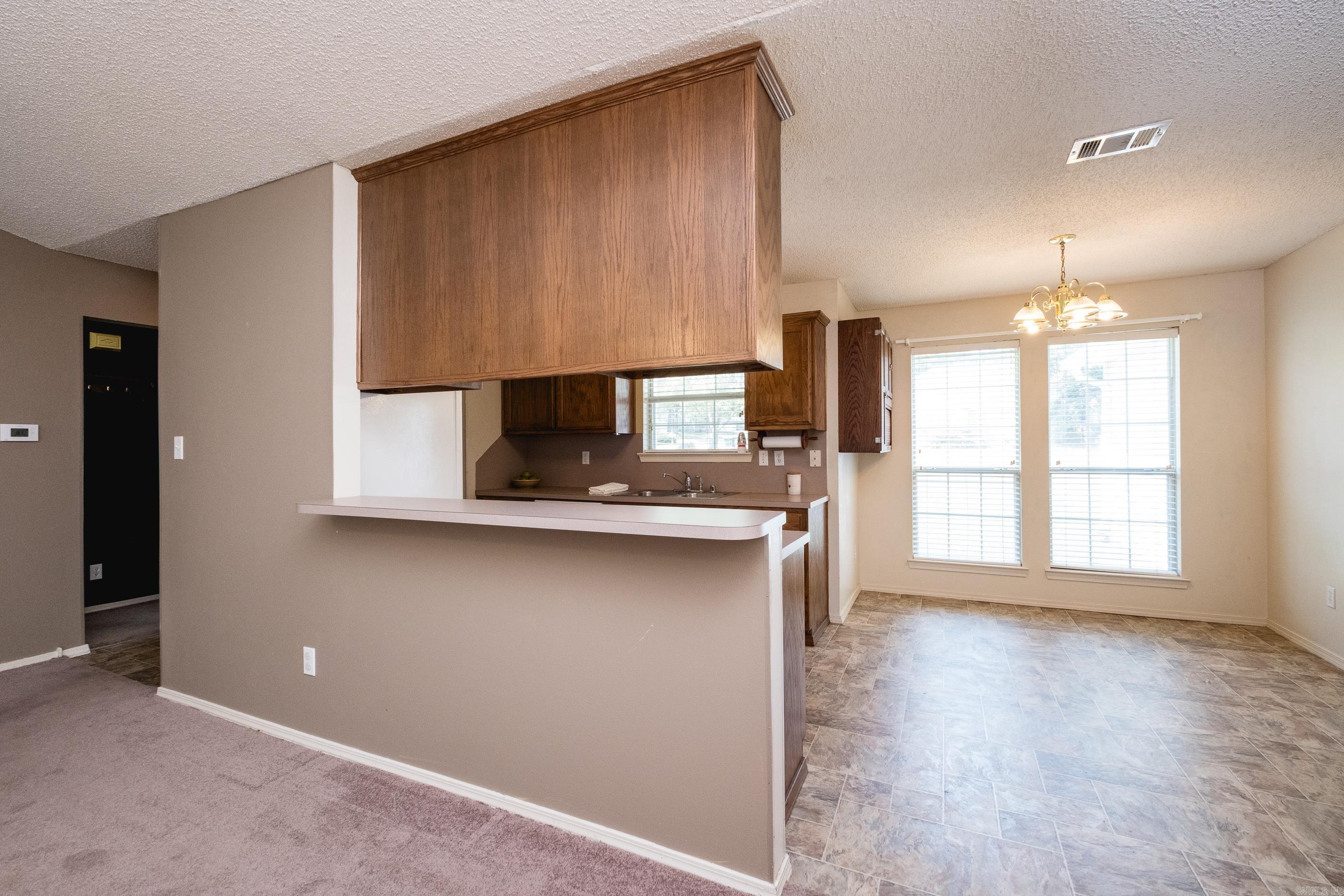 2000 Cherry Creek  Bryant, AR