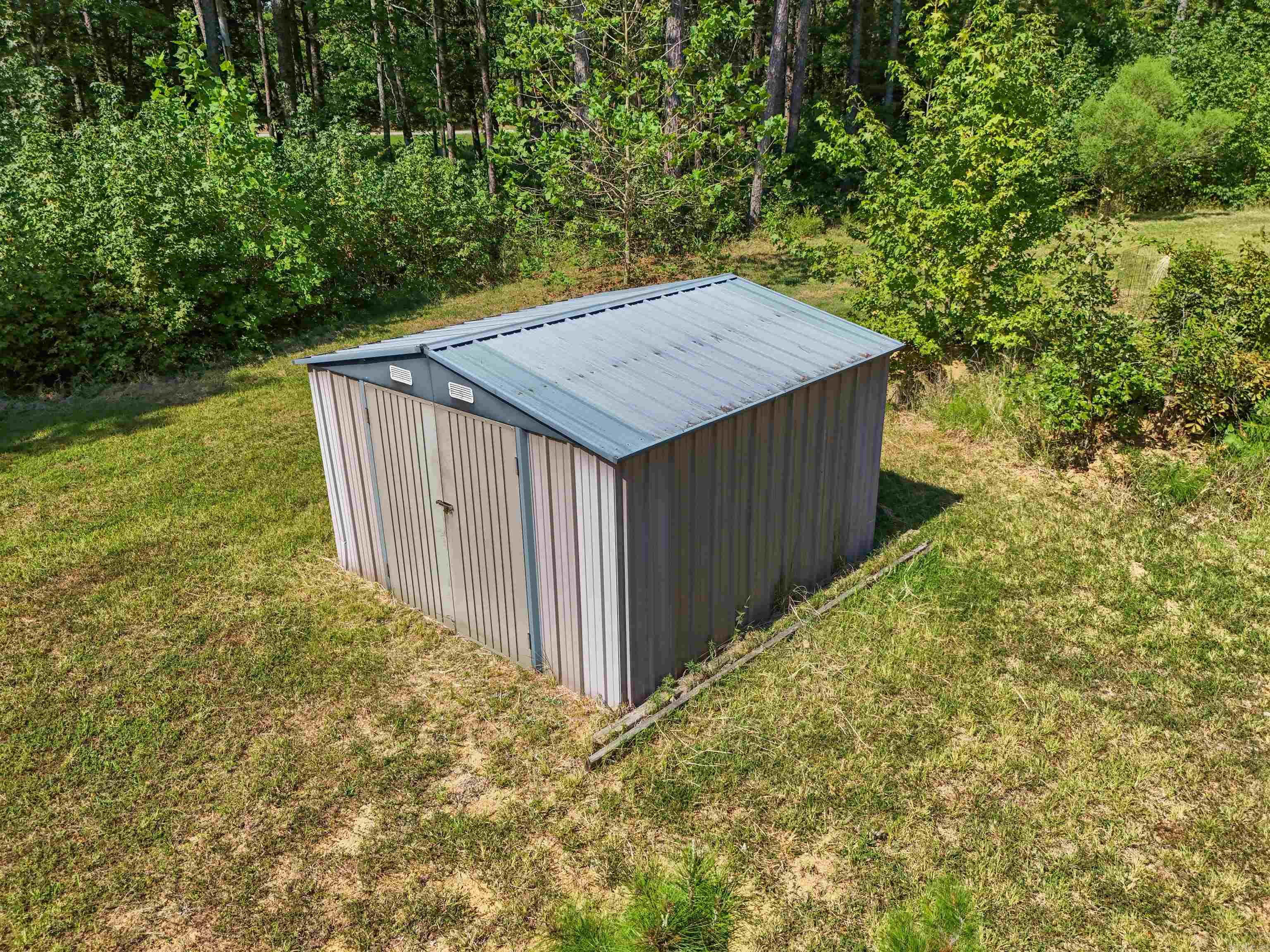 444 N Stacy Springs Road