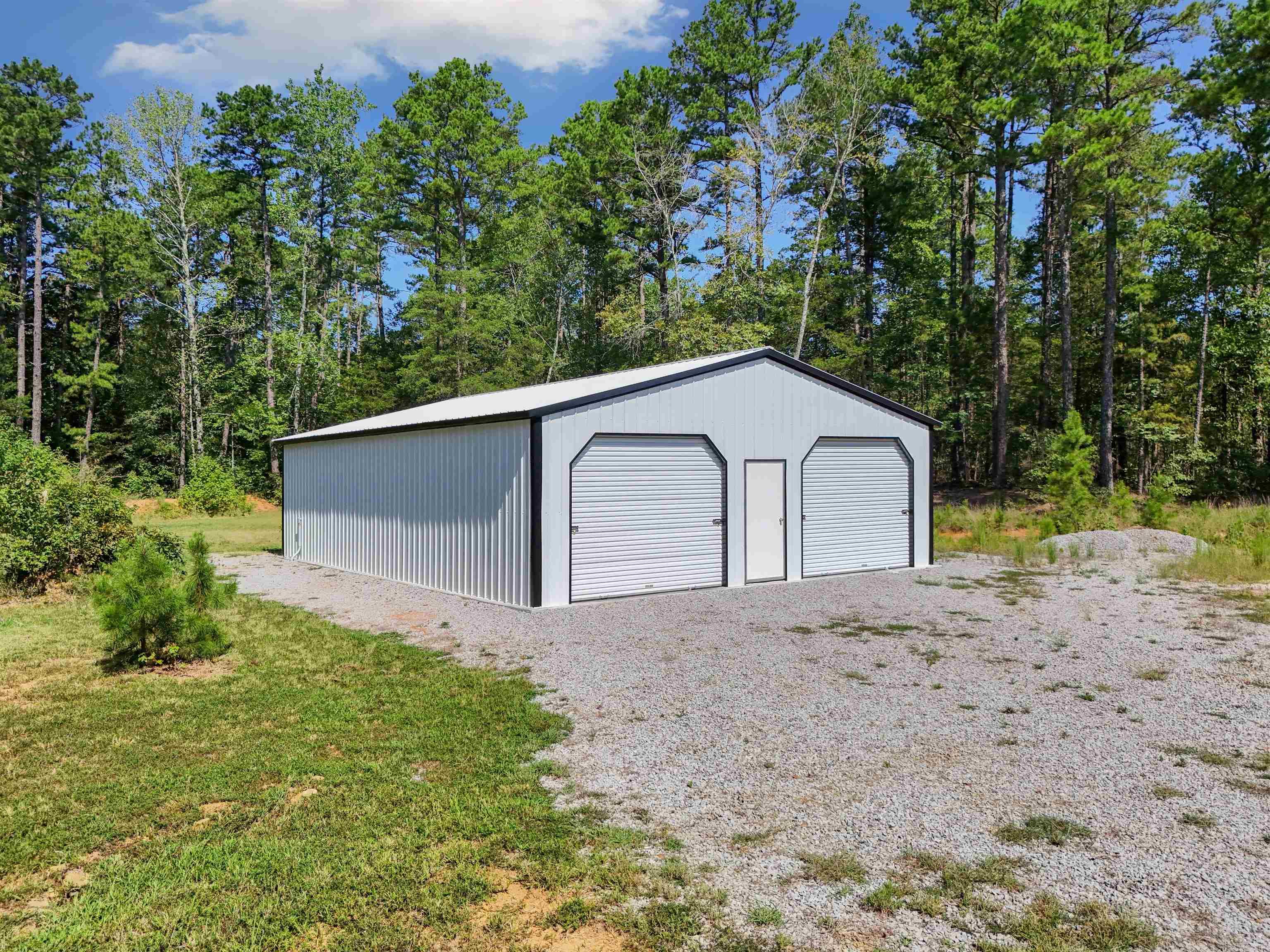 444 N Stacy Springs Road — photo 3