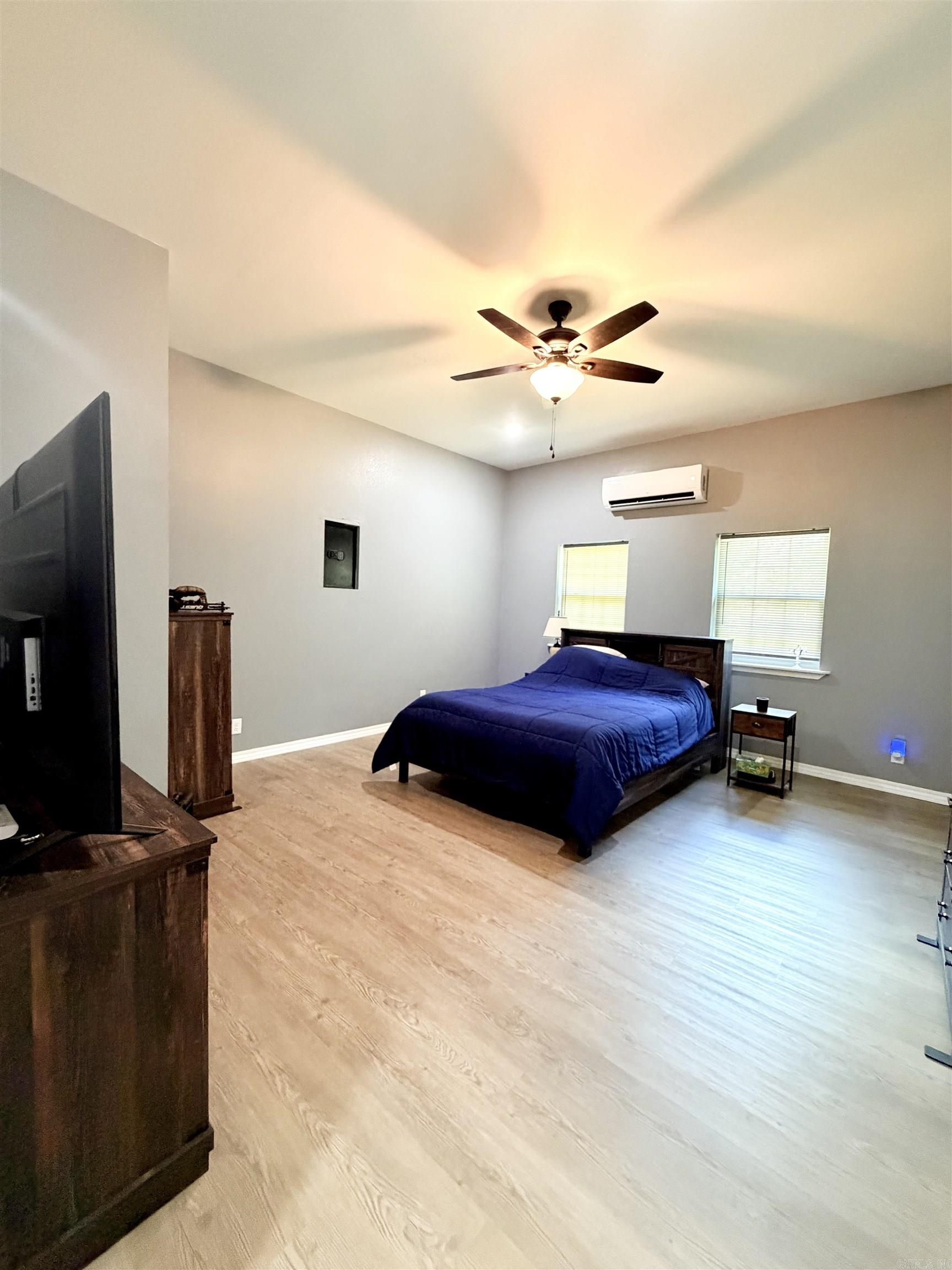 2797 County Road 3291  Clarksville, AR
