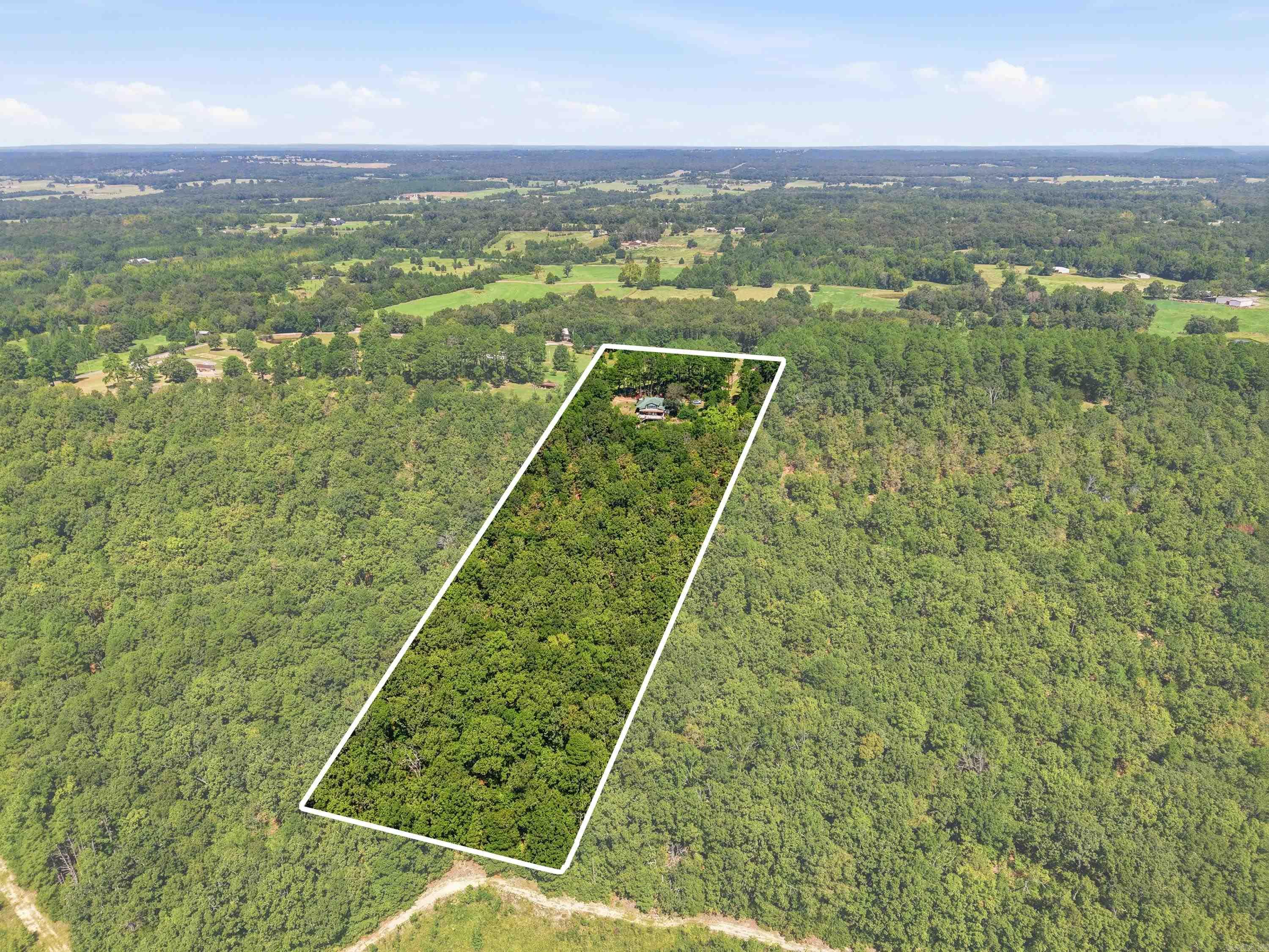 81 Laramie  Greenbrier, AR