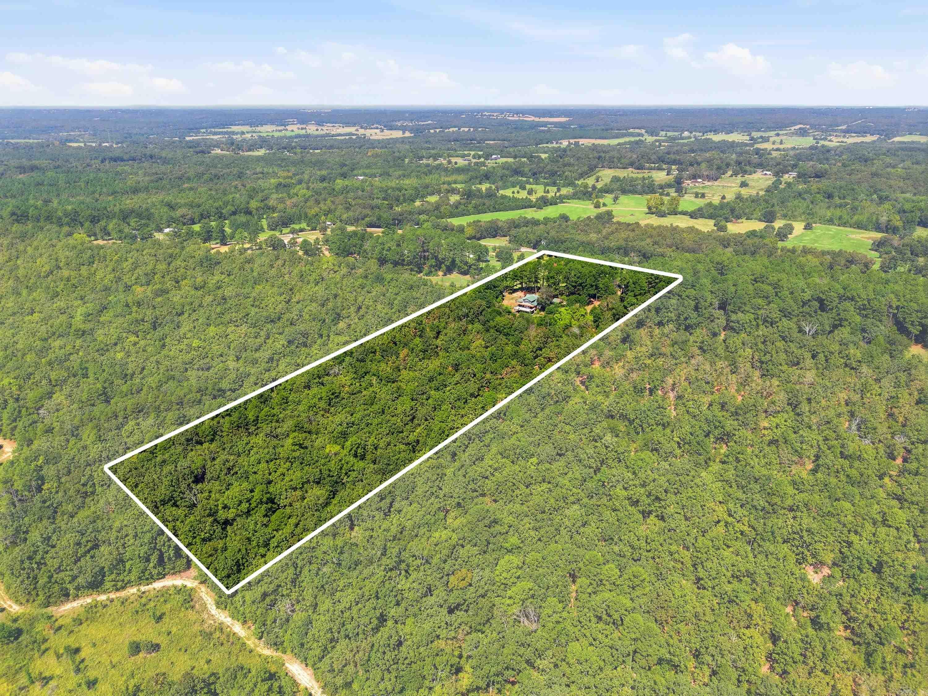 81 Laramie  Greenbrier, AR