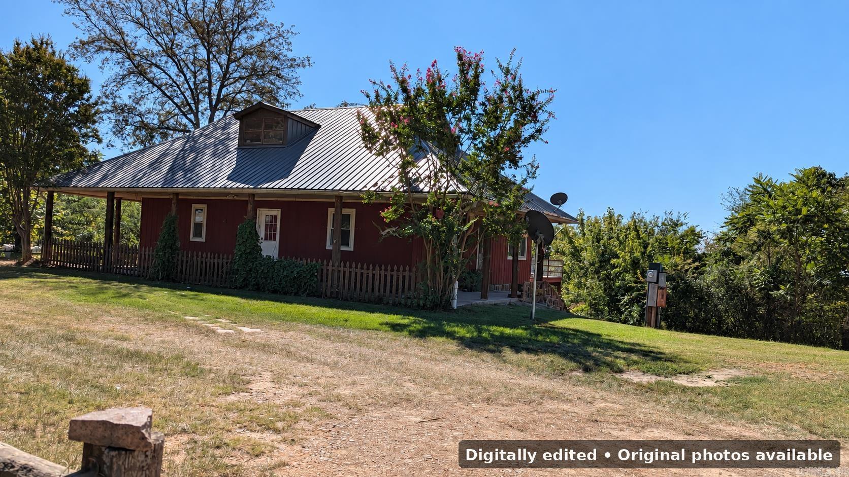 81 Laramie  Greenbrier, AR