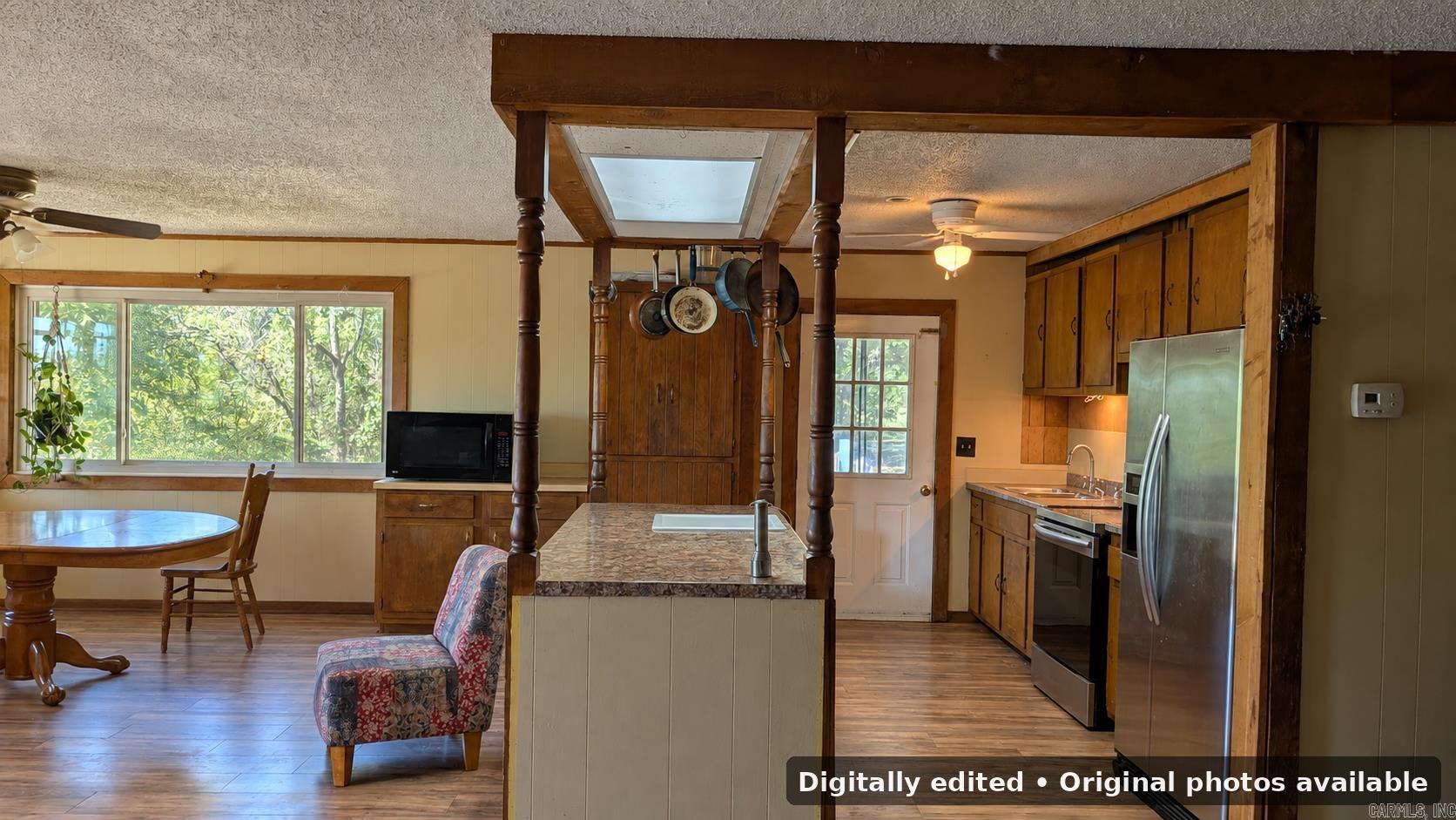 81 Laramie  Greenbrier, AR