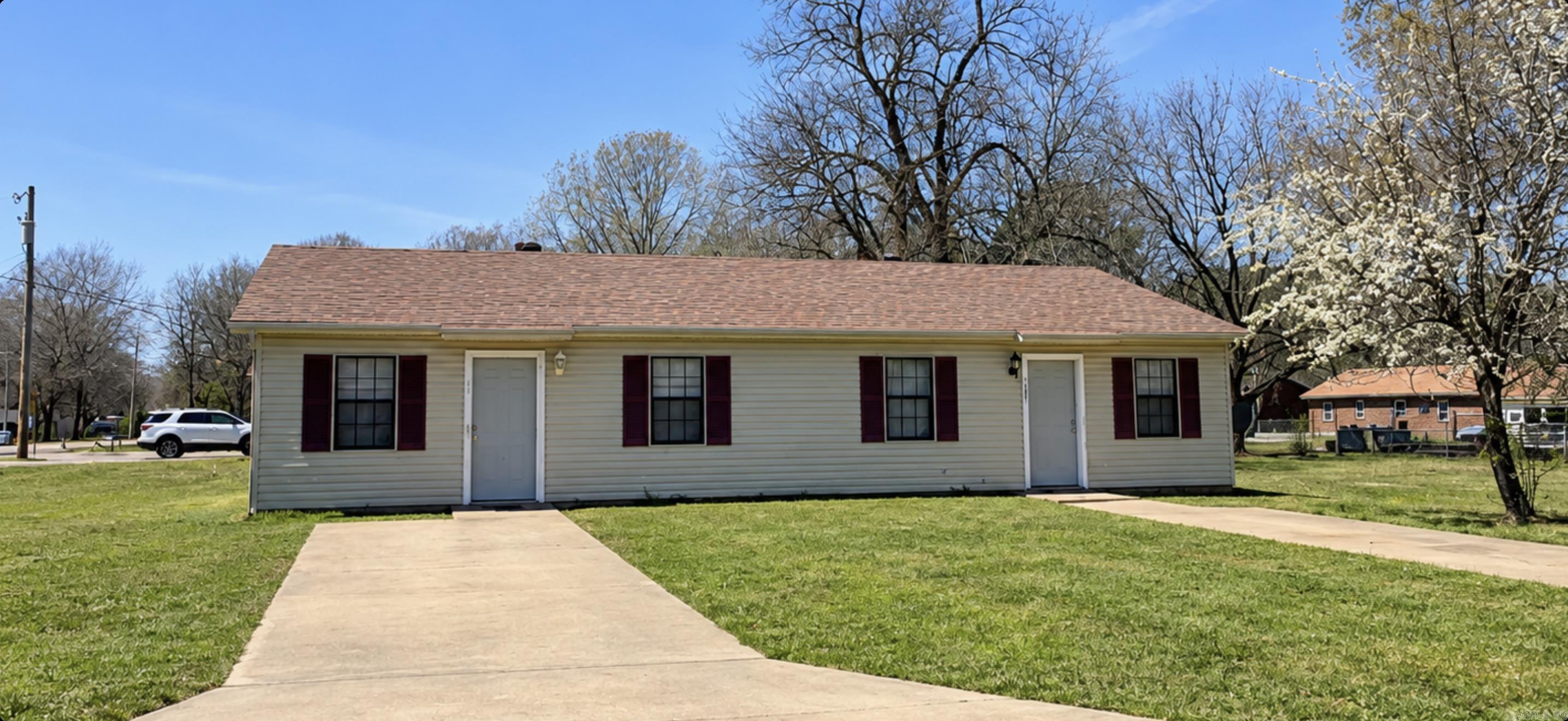 500 N McRae St  Hope, AR