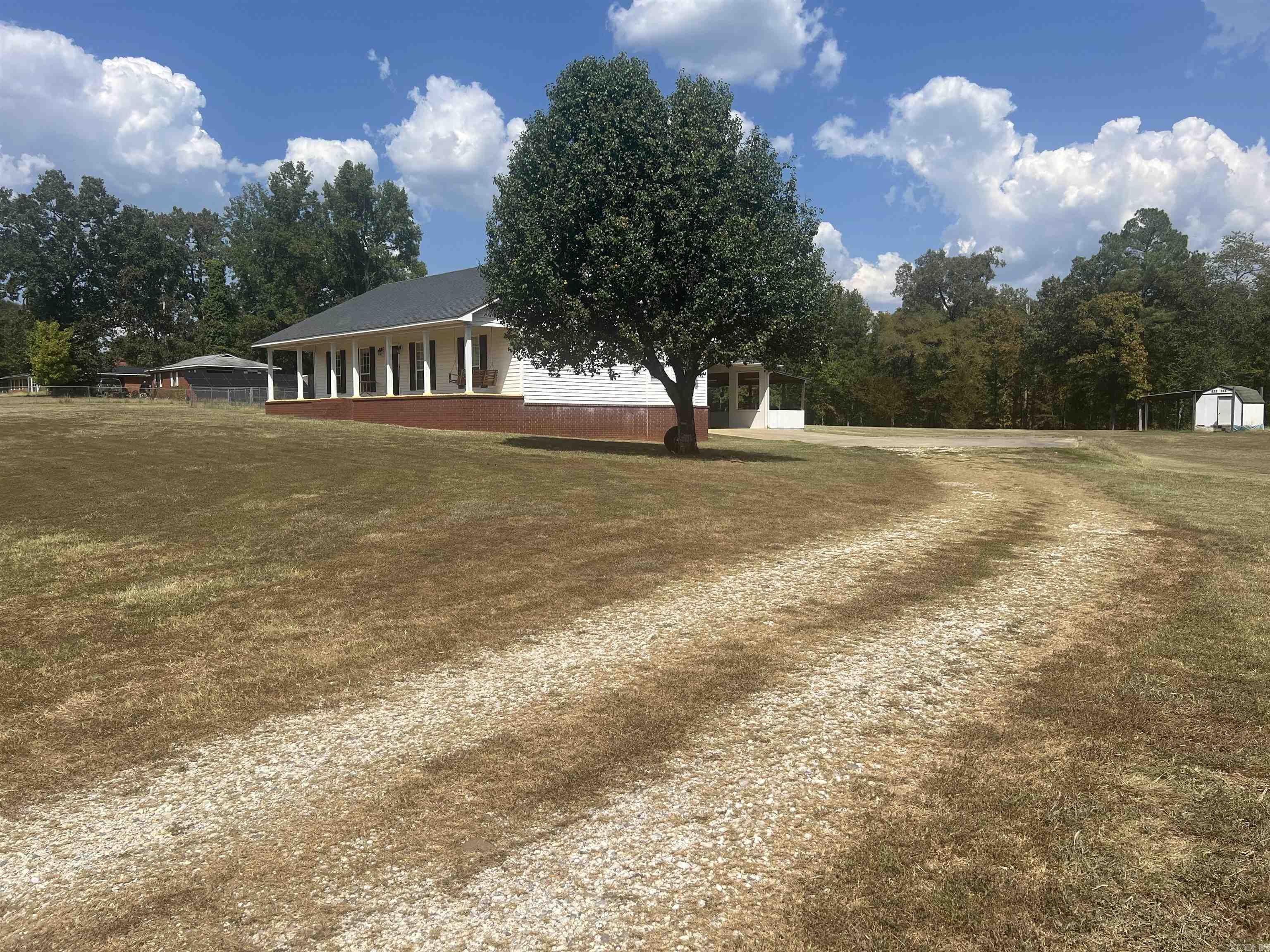 204 Bumblebee  Glenwood, AR