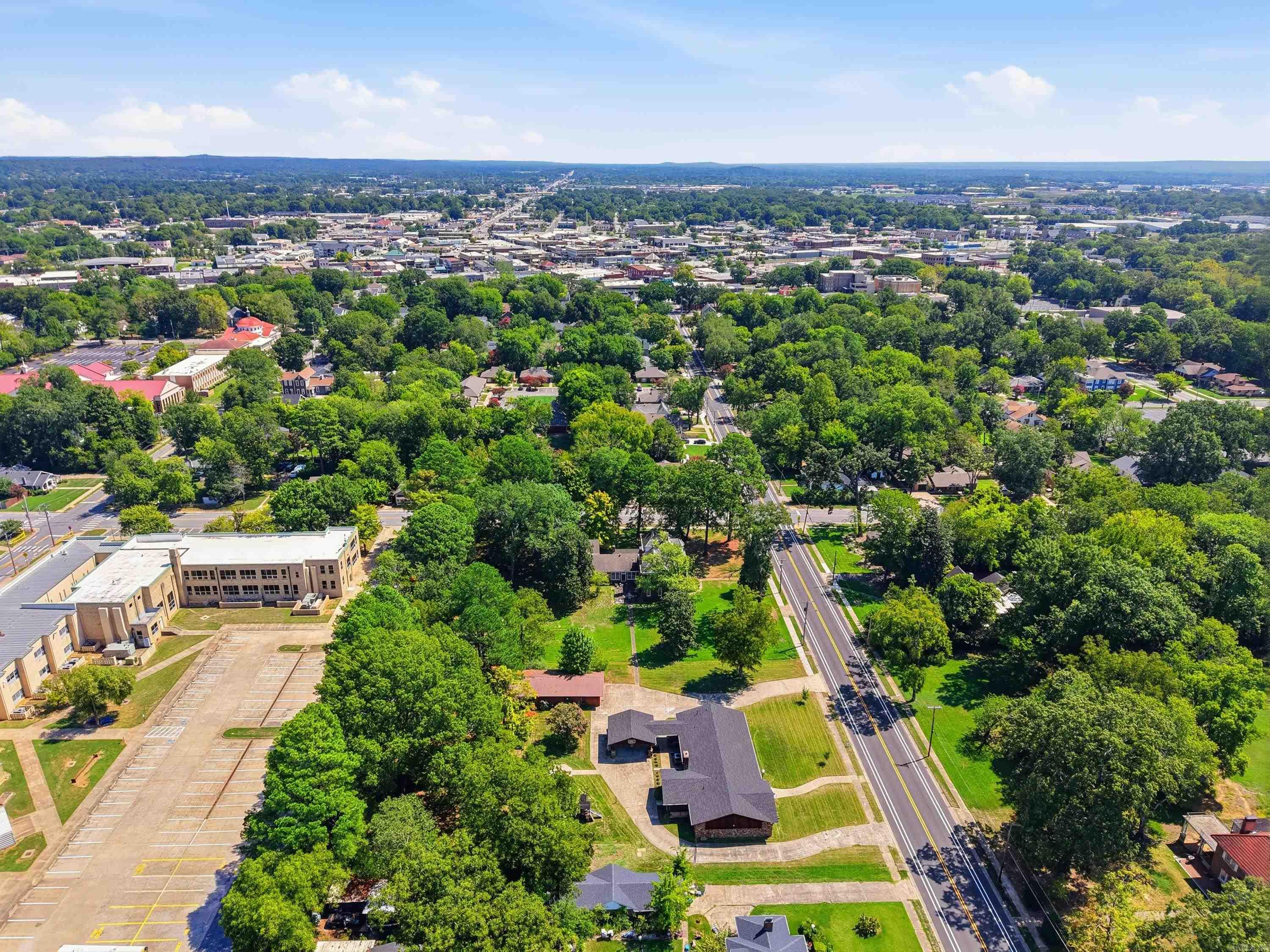 1826 Caldwell Street Conway, AR 72034