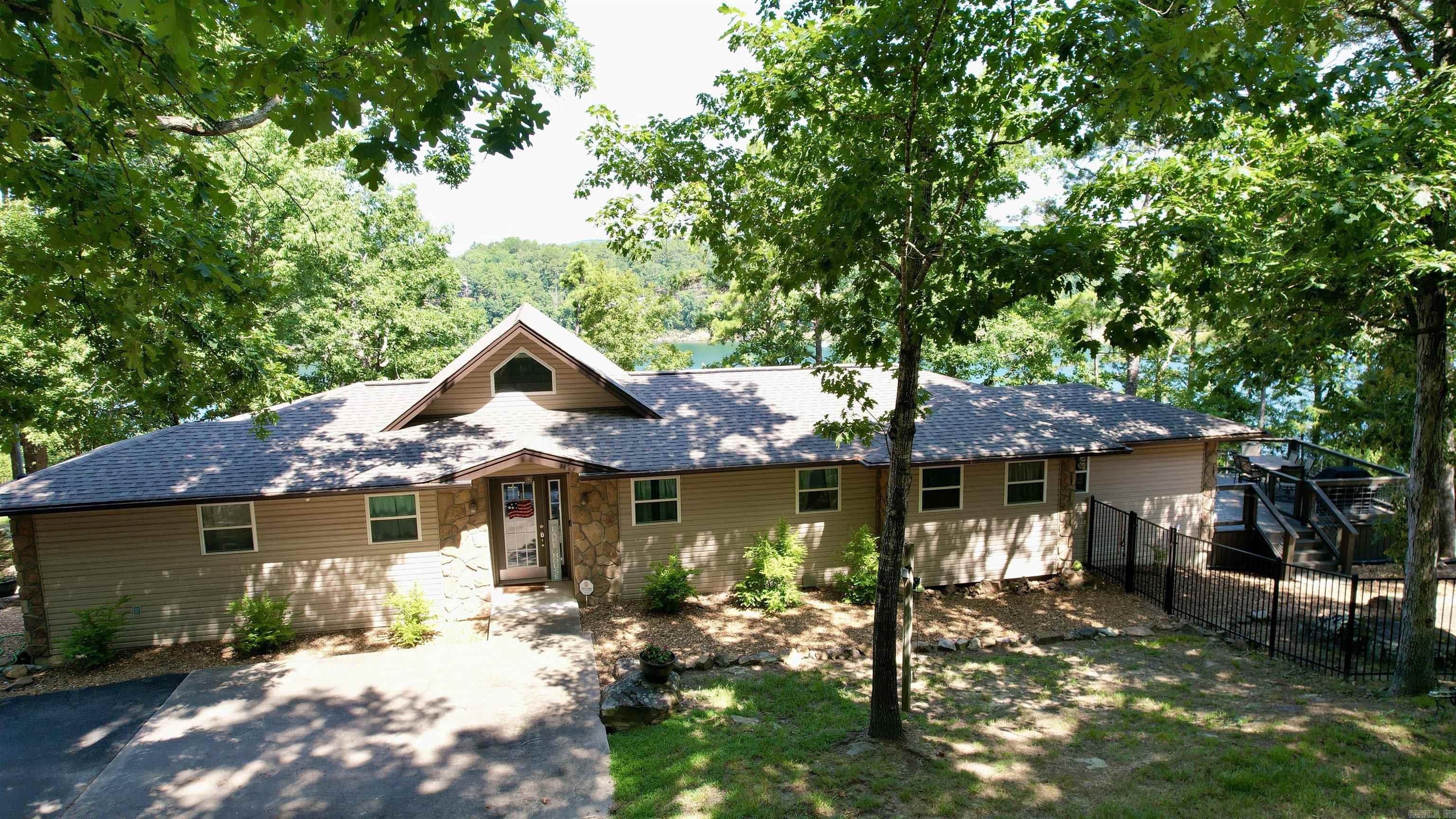244 Lake Forest Estate Rd Tumbling Shoals, AR 72581