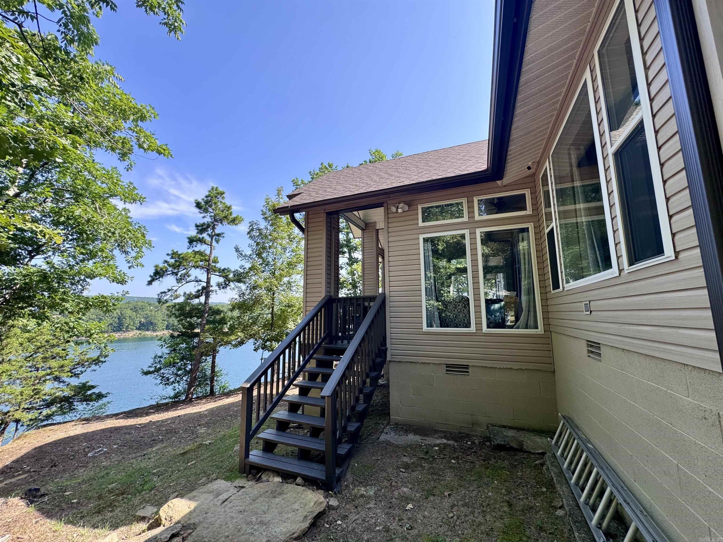 244 Lake Forest Estate Rd Tumbling Shoals, AR 72581